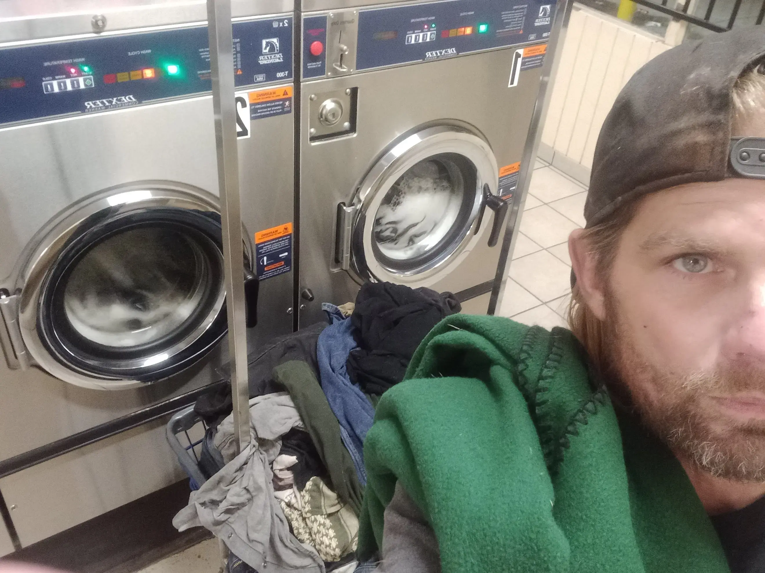 K & G Coin Laundry - Image 8
