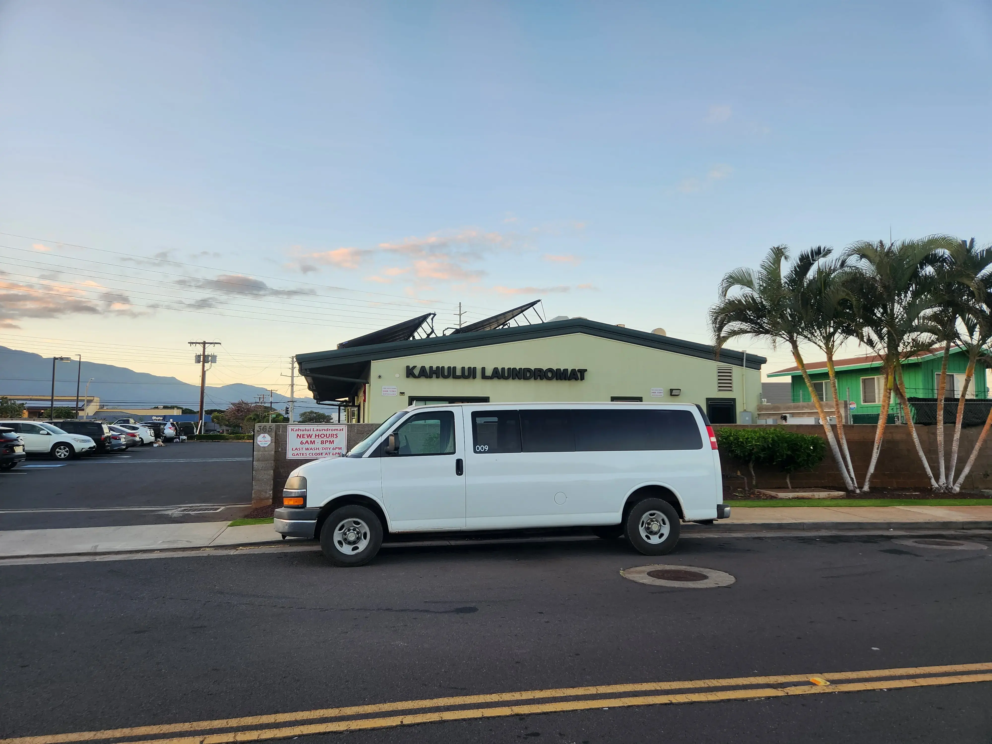 Kahului Laundromat - Image 10