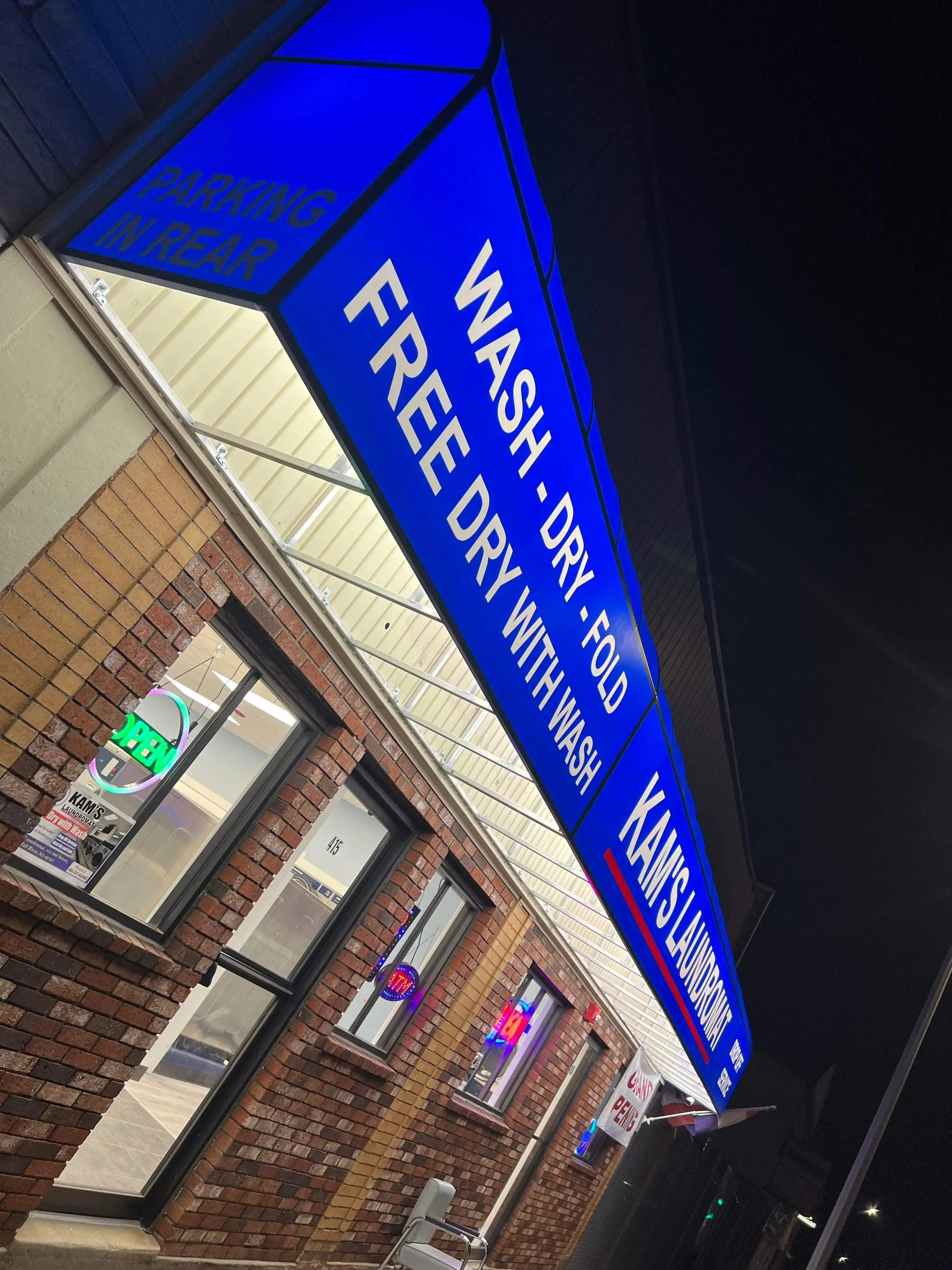 Kams laundromat - Image 15