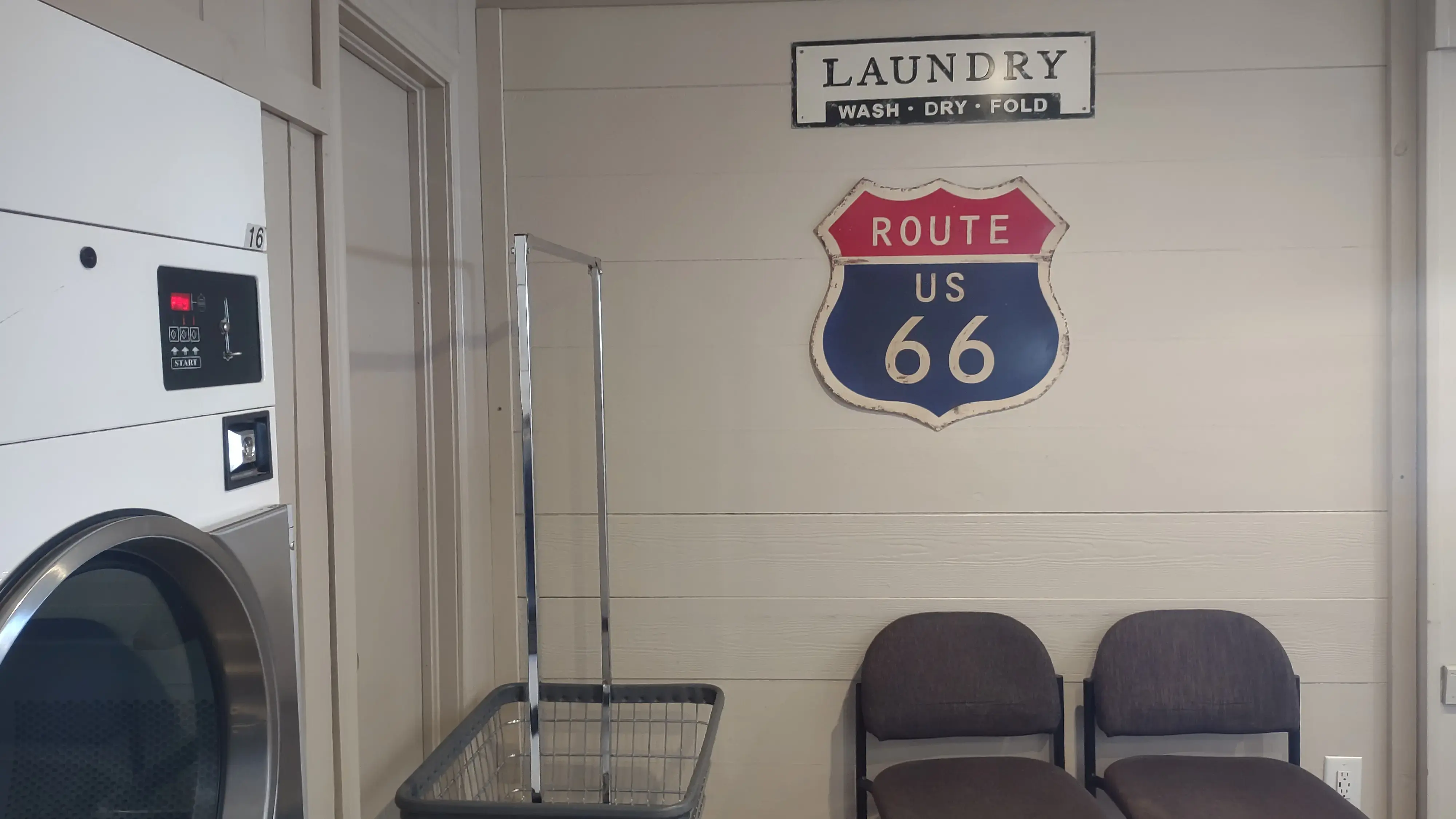 Kanab Laundromat & Car Wash - Image 12