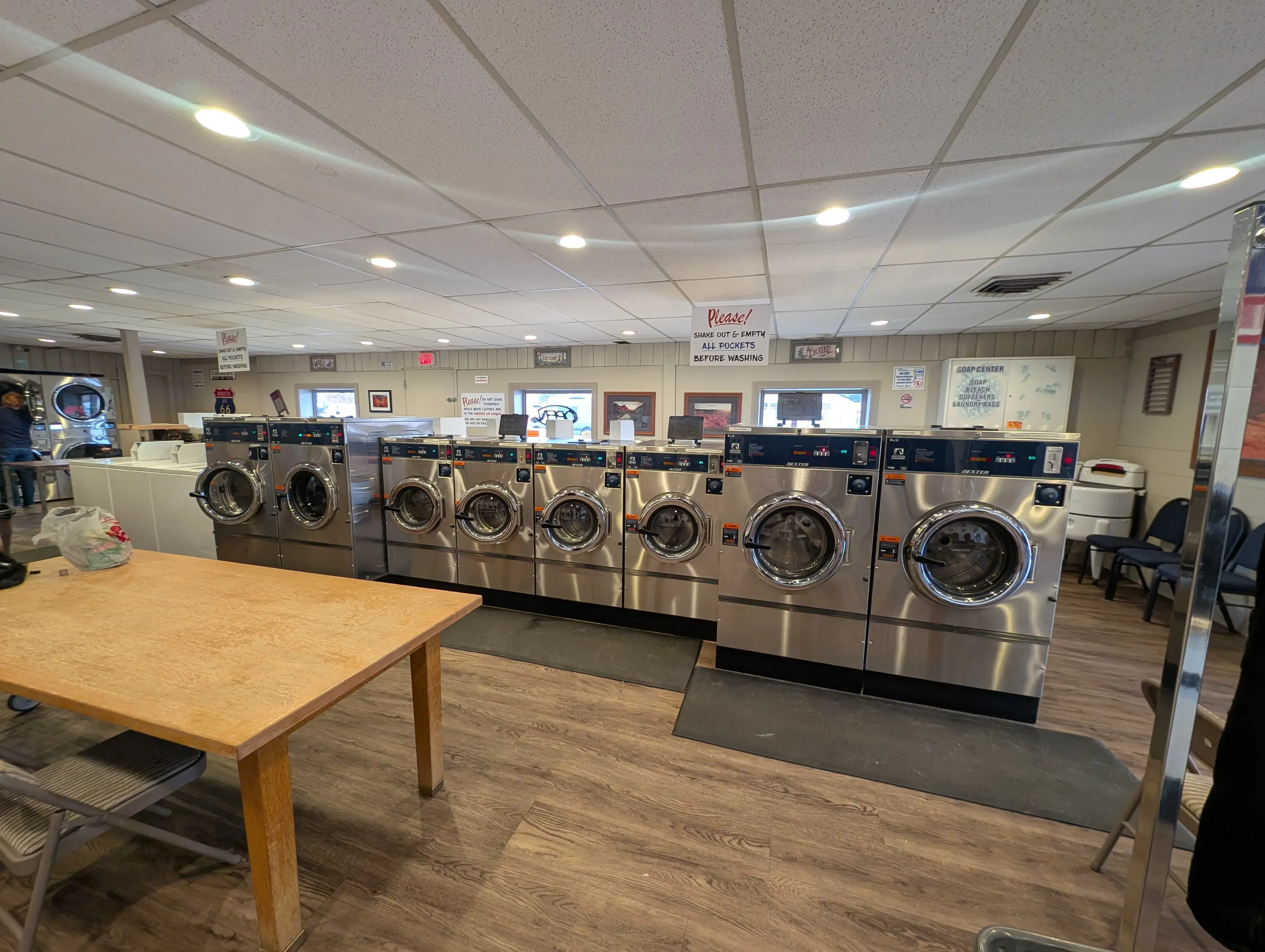 Kanab Laundromat & Car Wash - Image 2