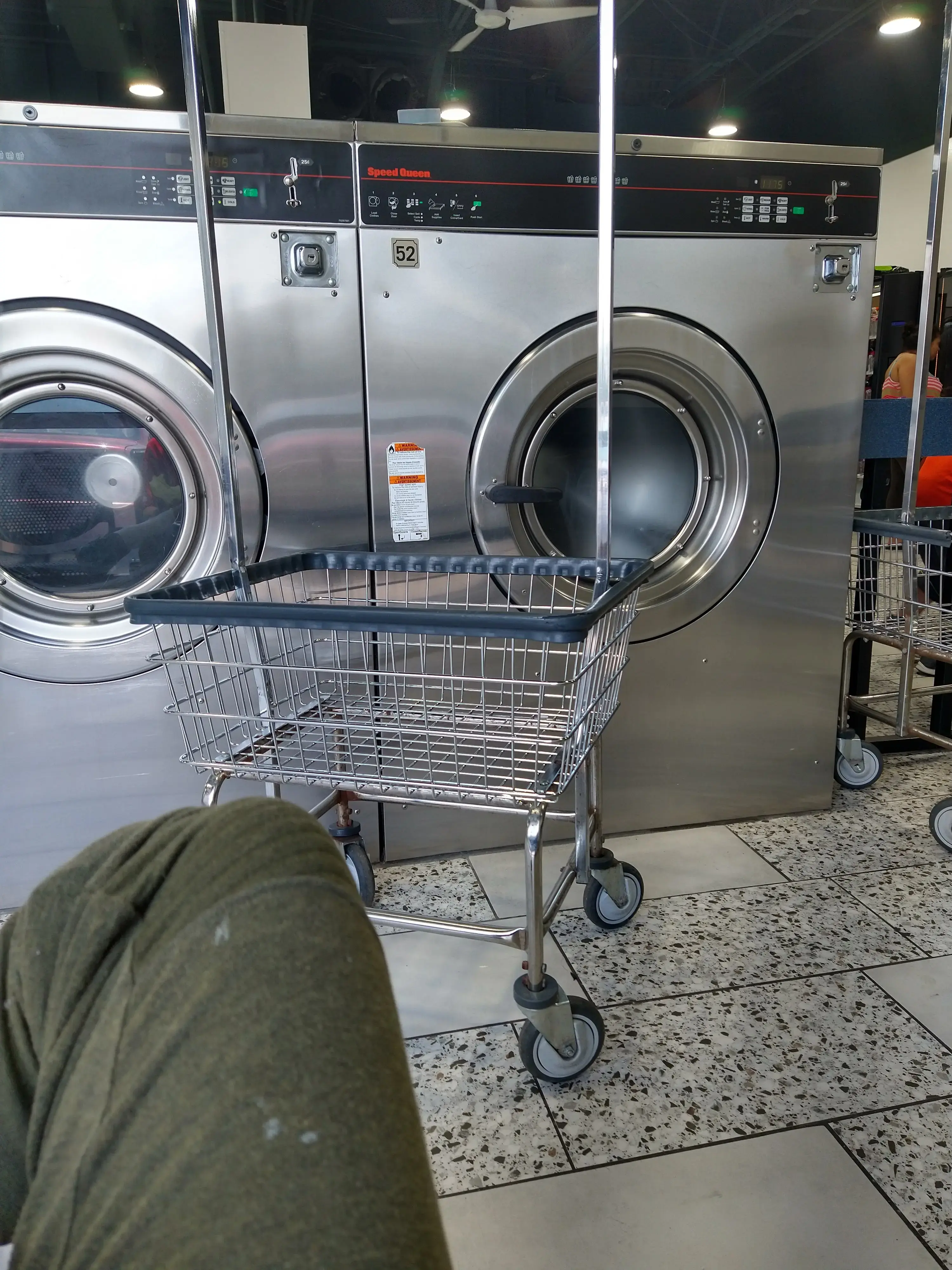 Kansas City Coin Laundry thumbnail 18
