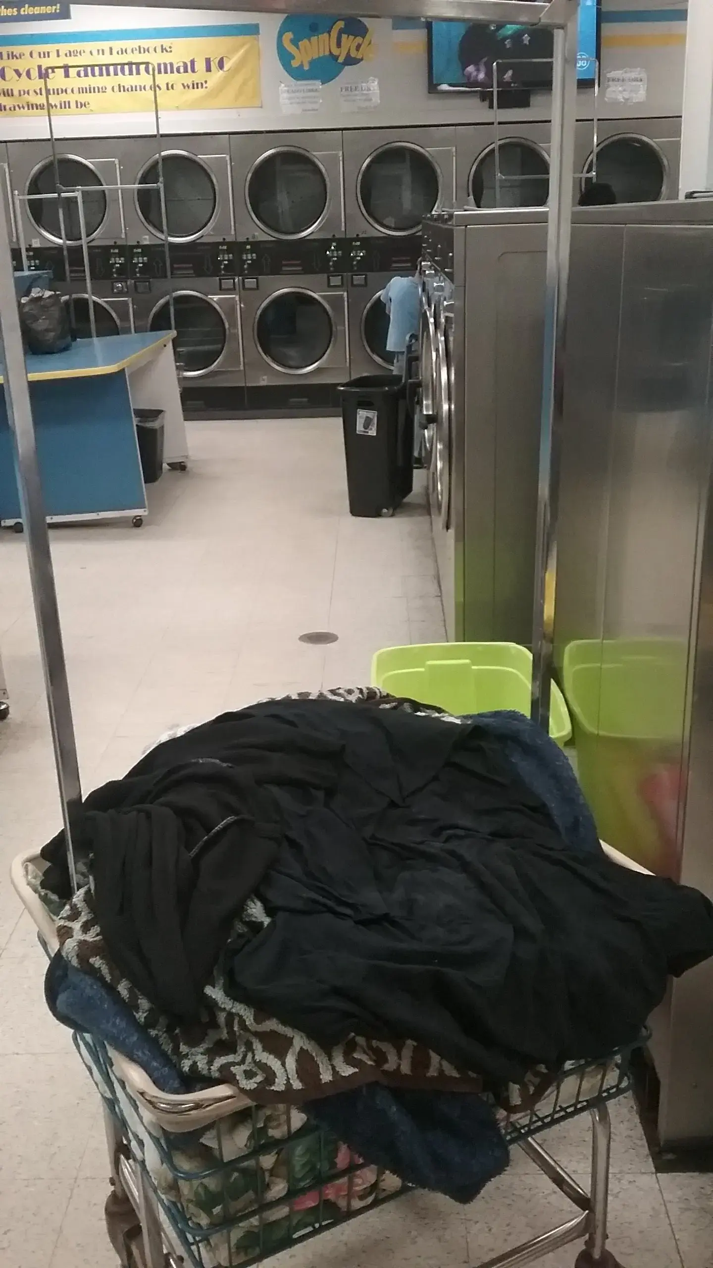 Kansas City Coin Laundry thumbnail 19
