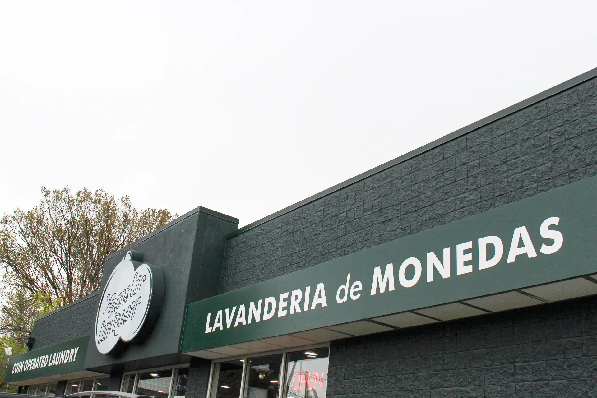 Kansas City Coin Laundry - Image 3