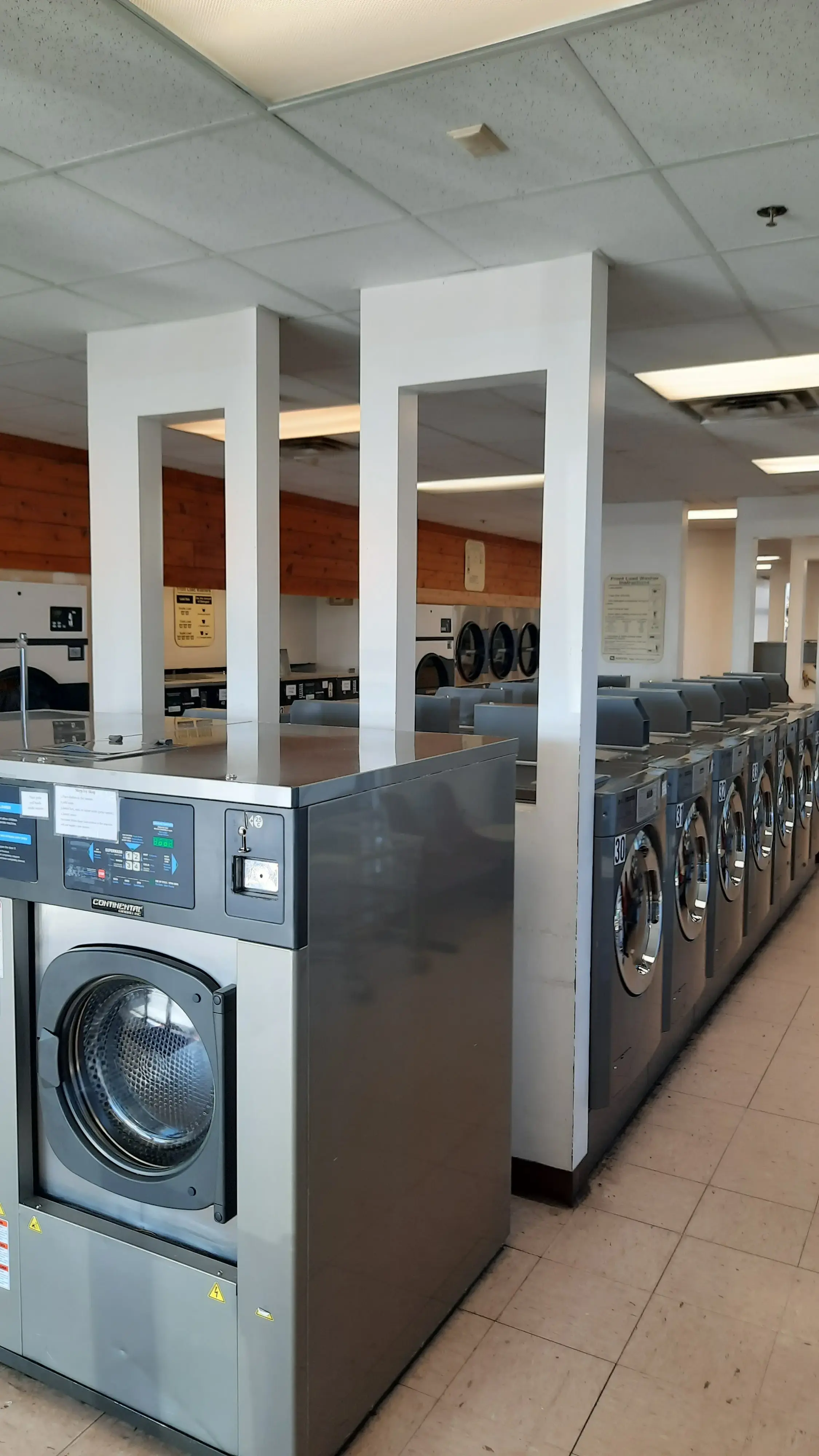 Kansas Square Laundry thumbnail 15