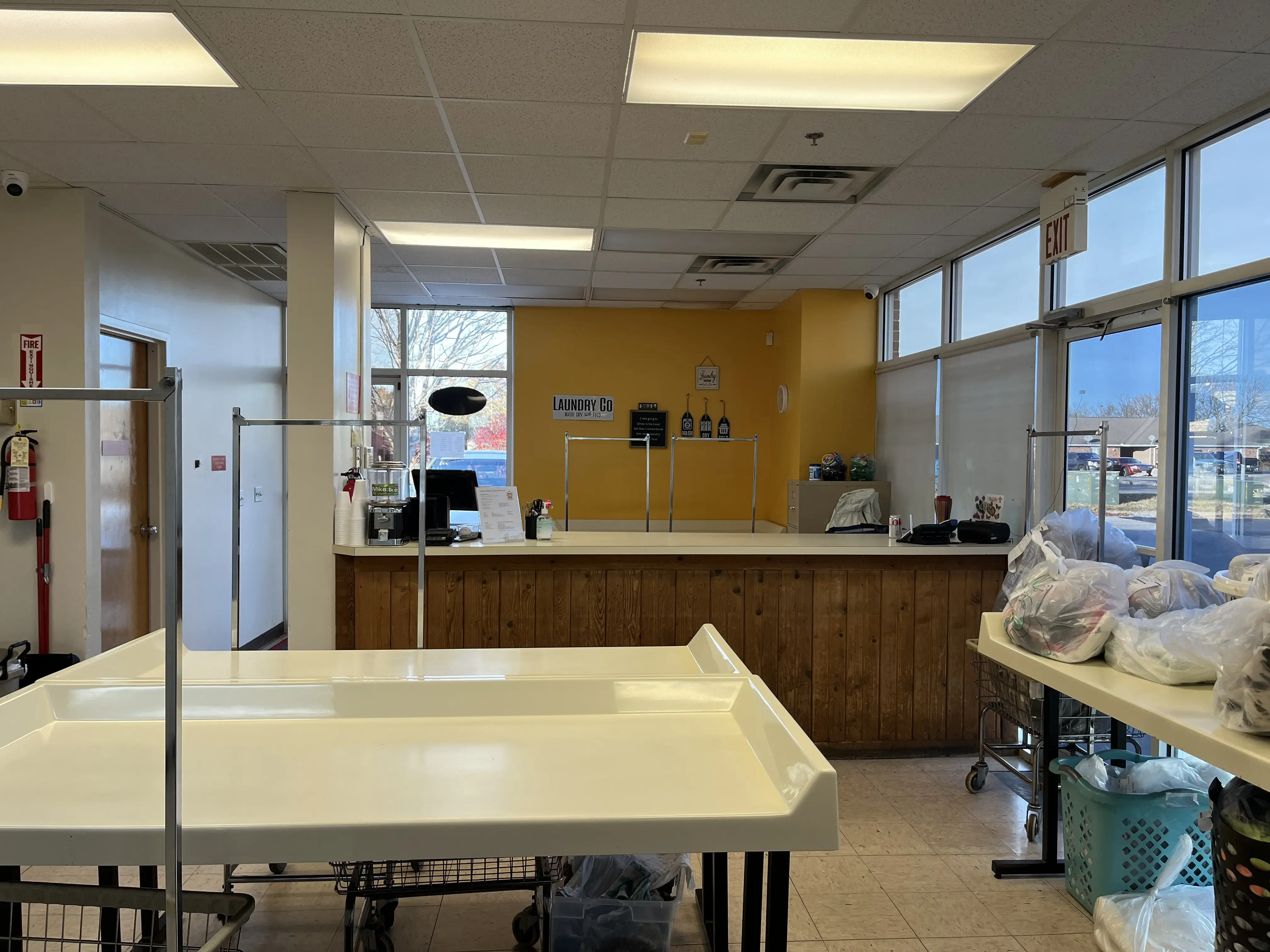 Kansas Square Laundry - Image 7