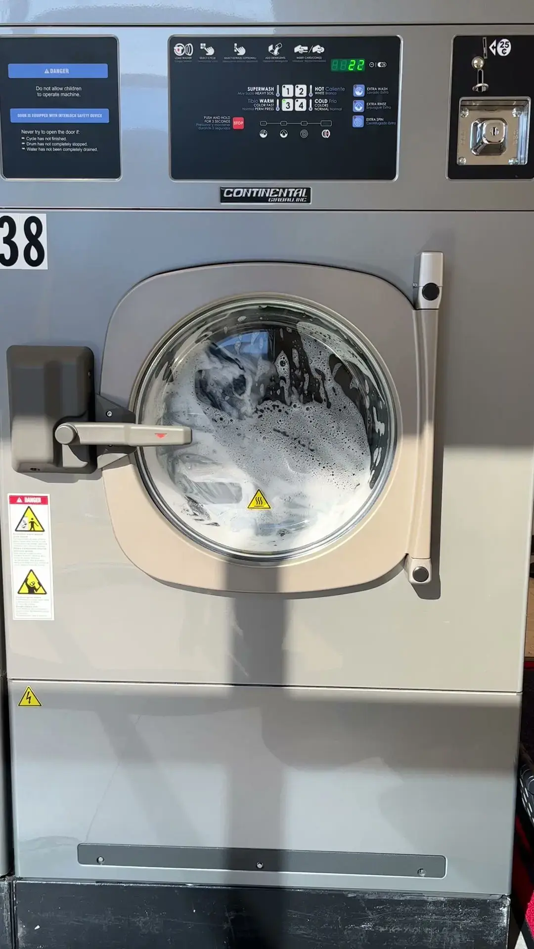 Kansas Square Laundry thumbnail 6