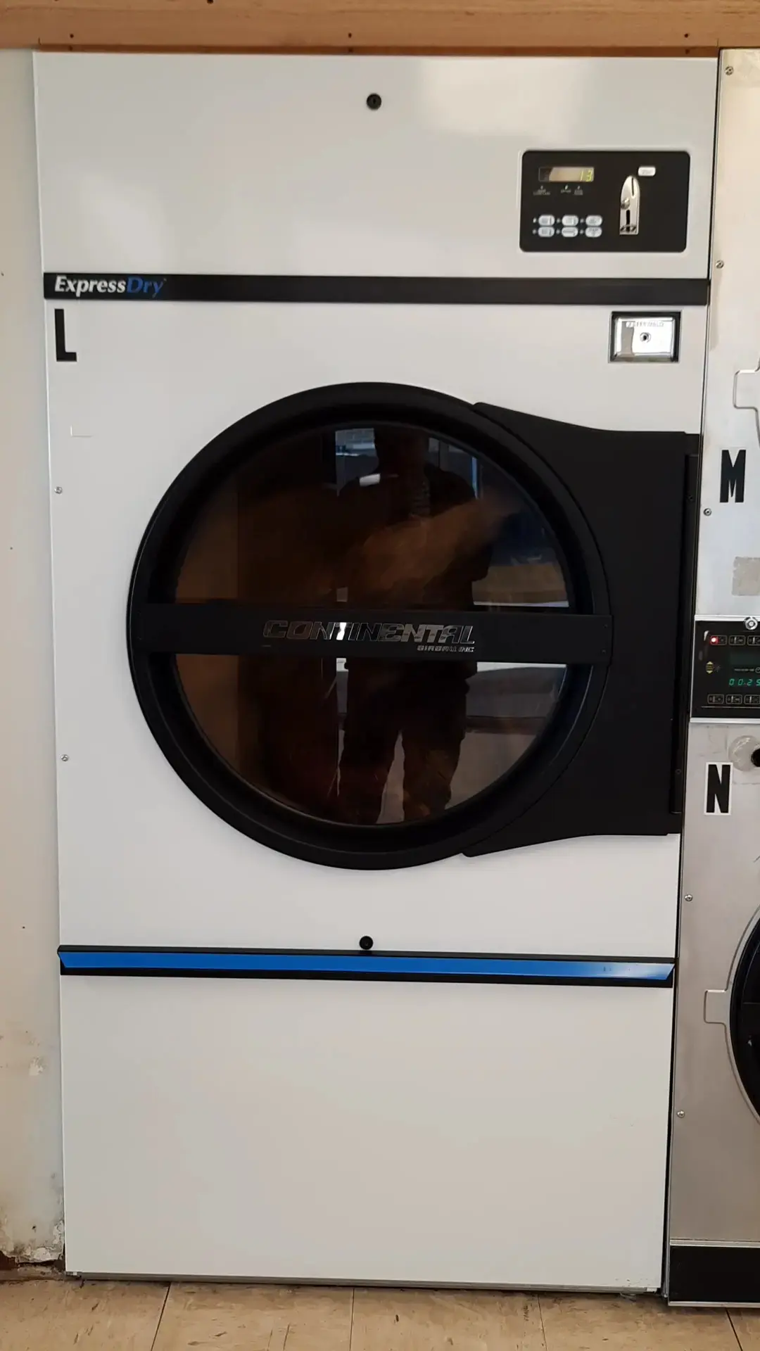 Kansas Square Laundry thumbnail 10