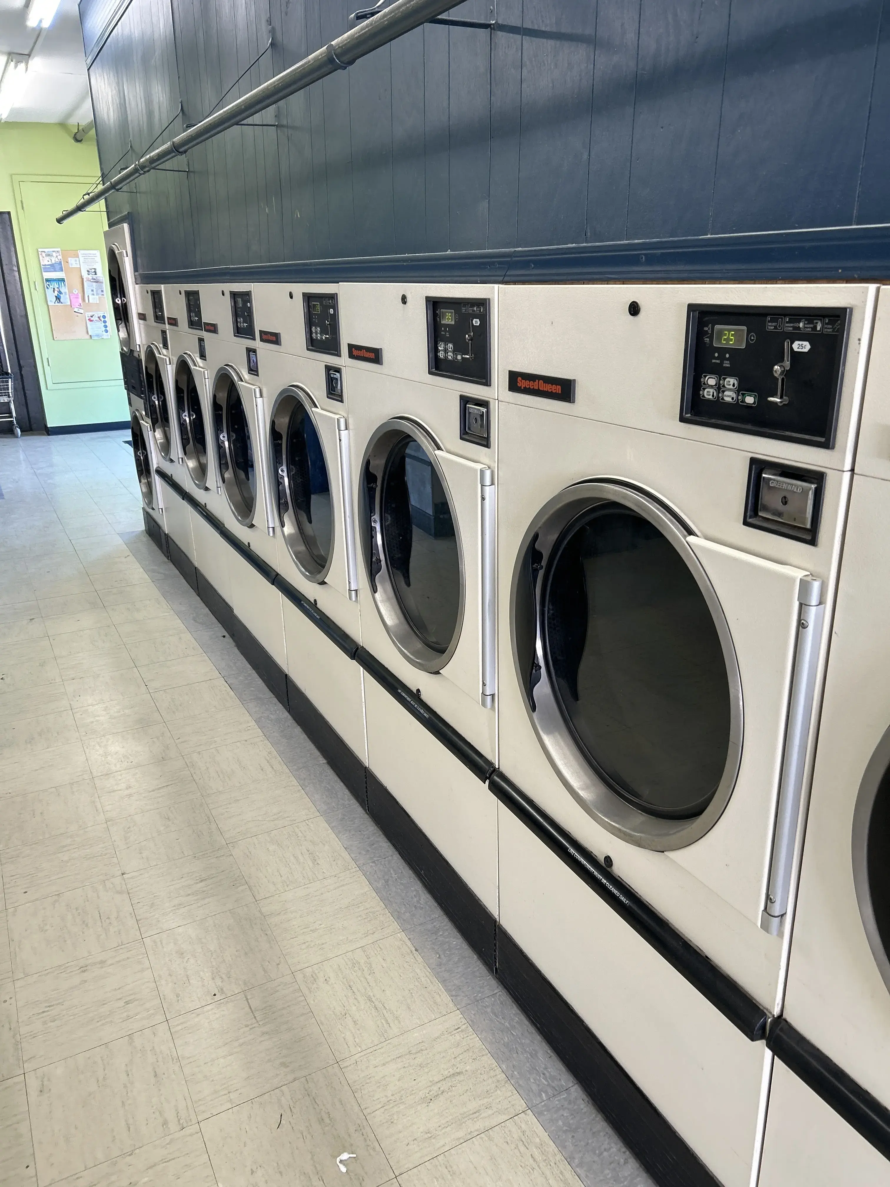 Karen's Speed Wash - Image 12