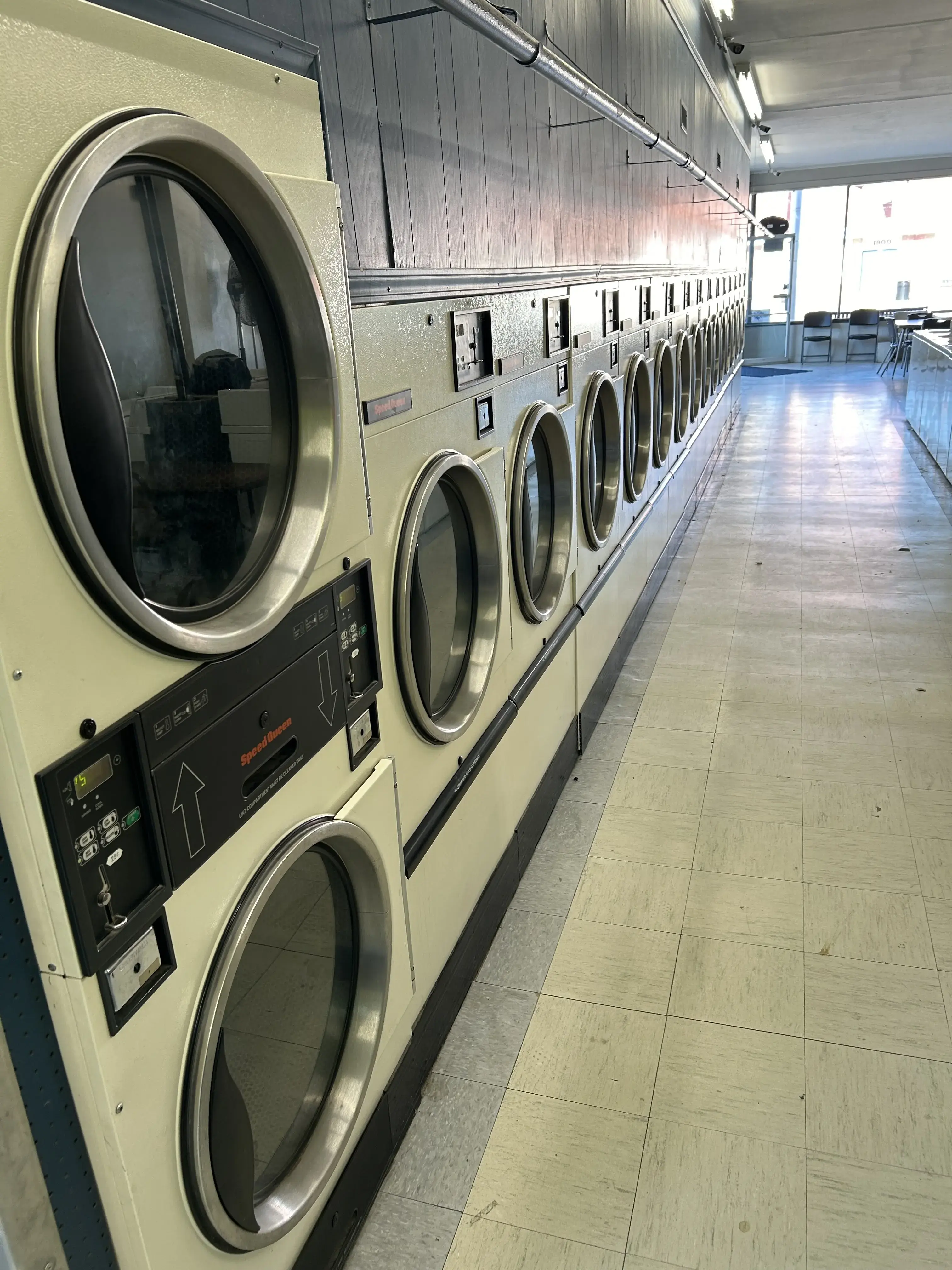 Karen's Speed Wash - Image 2