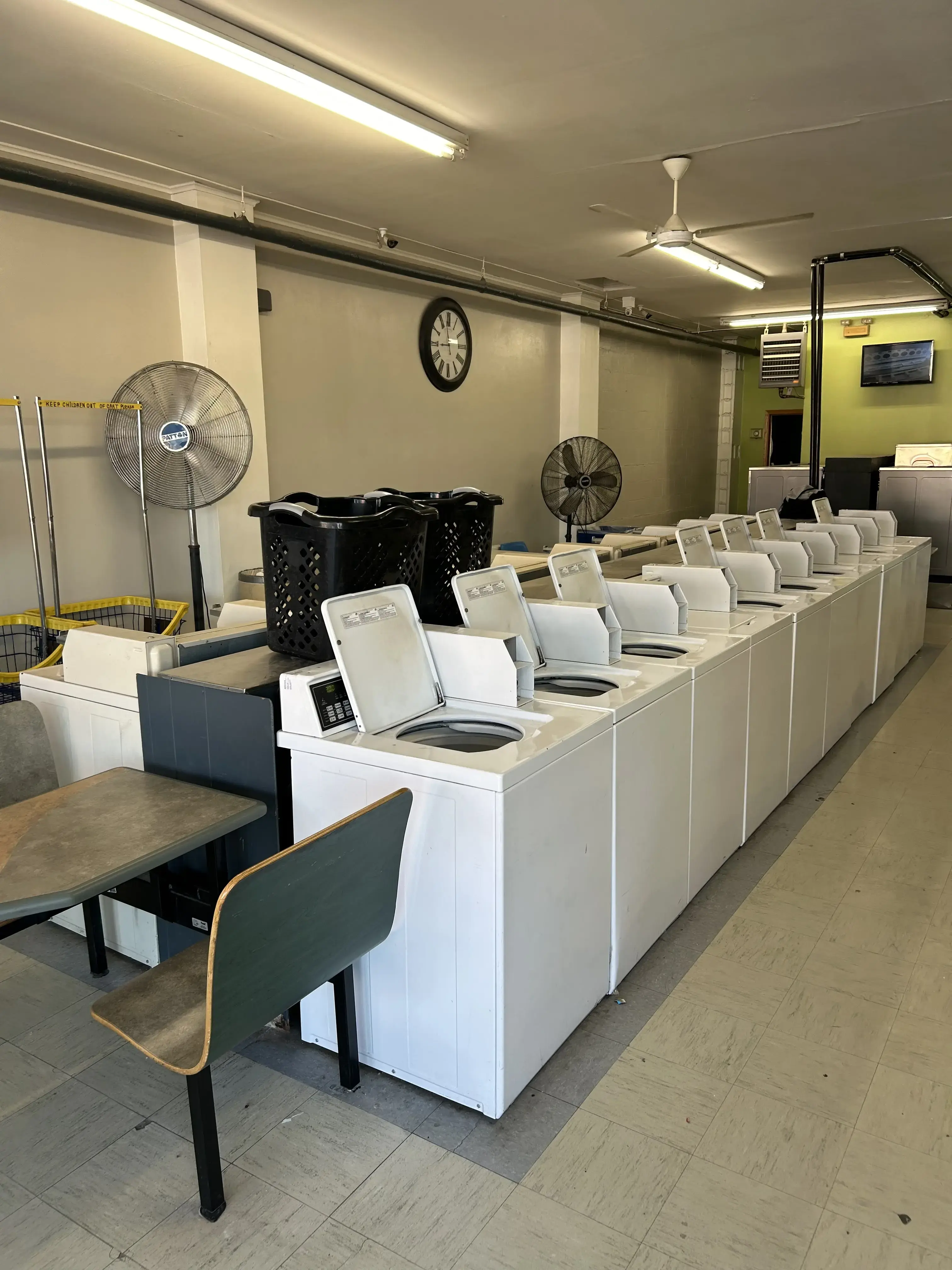 Karen's Speed Wash - Image 5