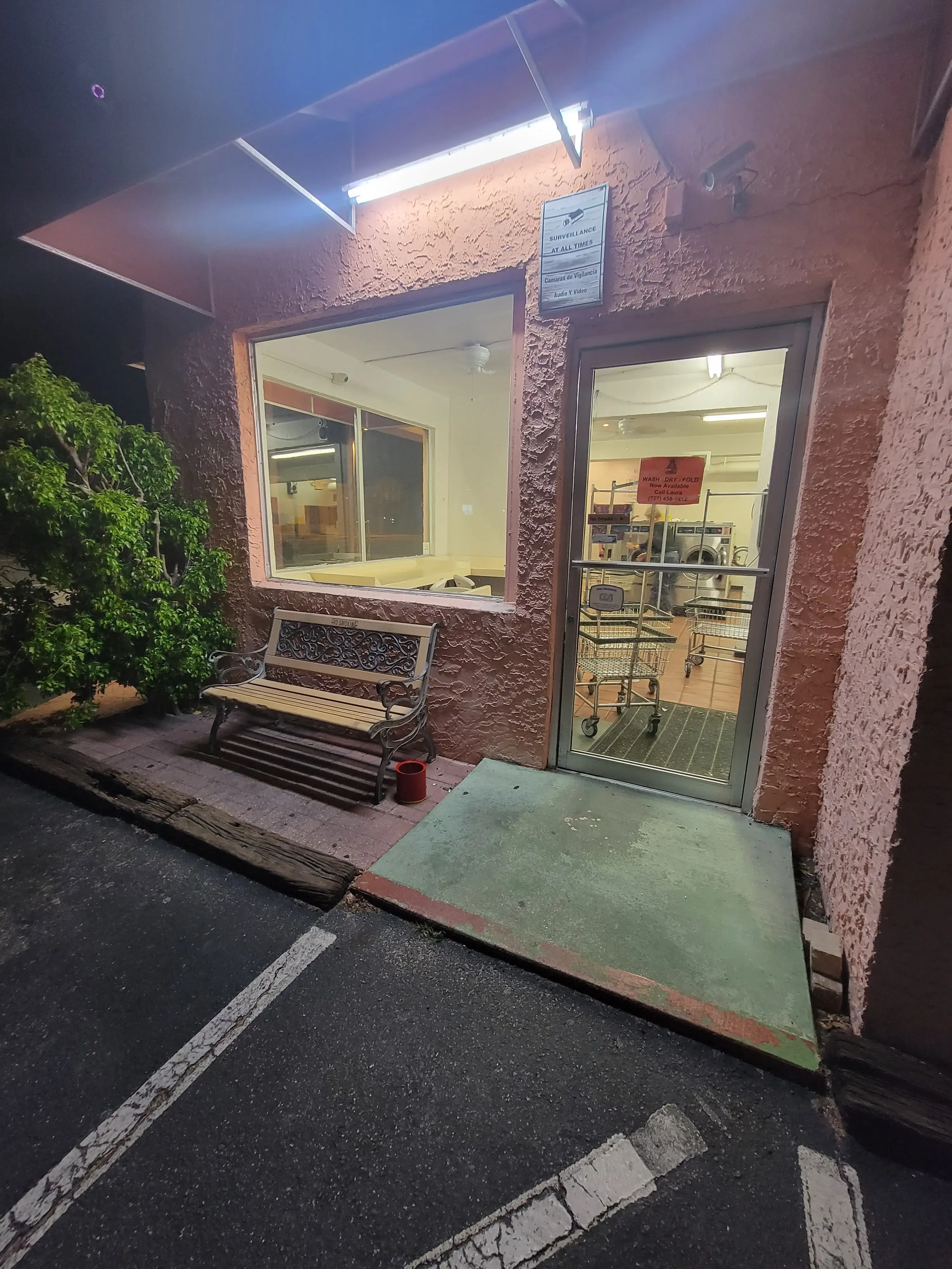 Kathy's Coin Laundry - Image 9