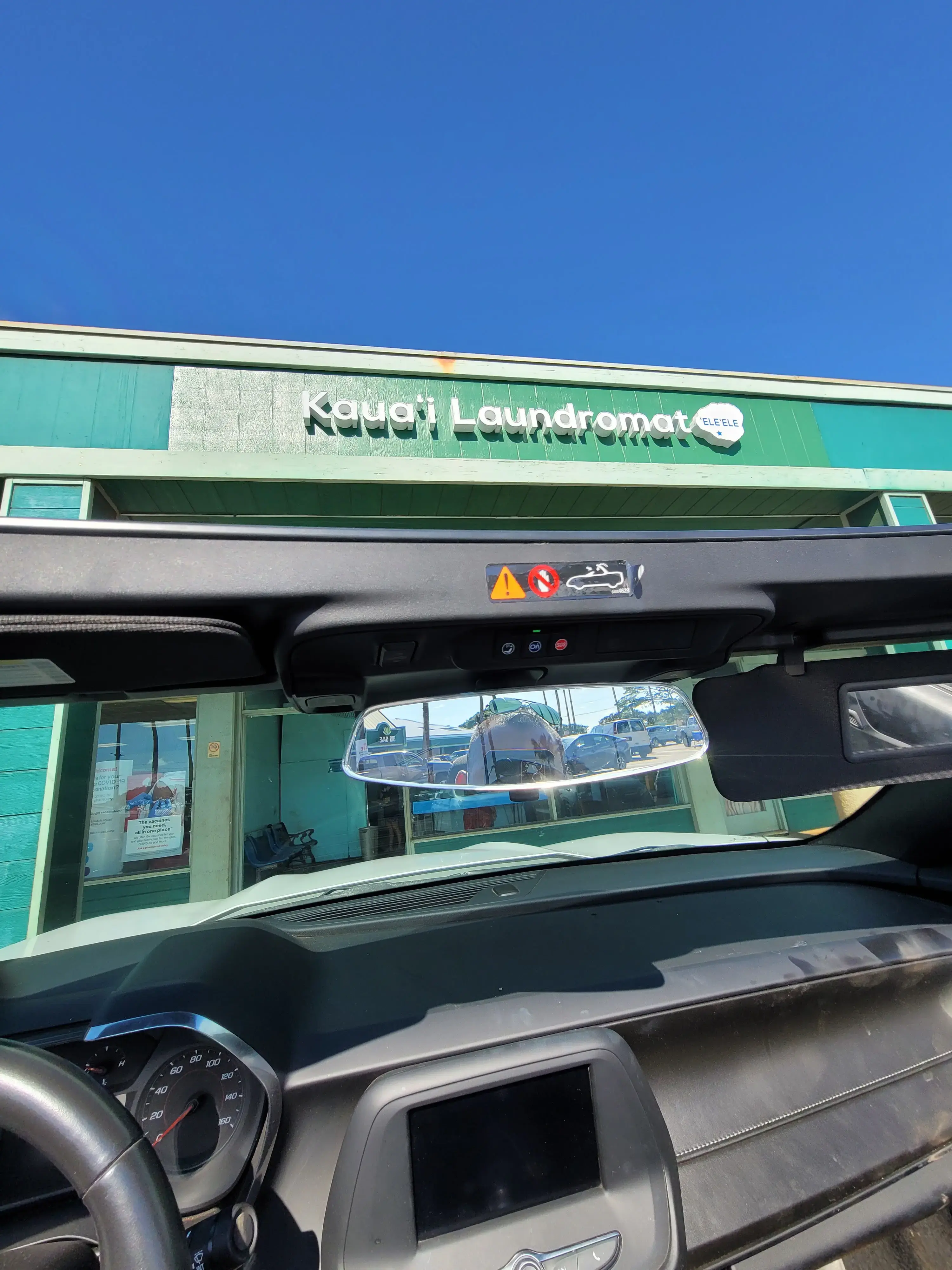 Kauai Laundromat thumbnail 5