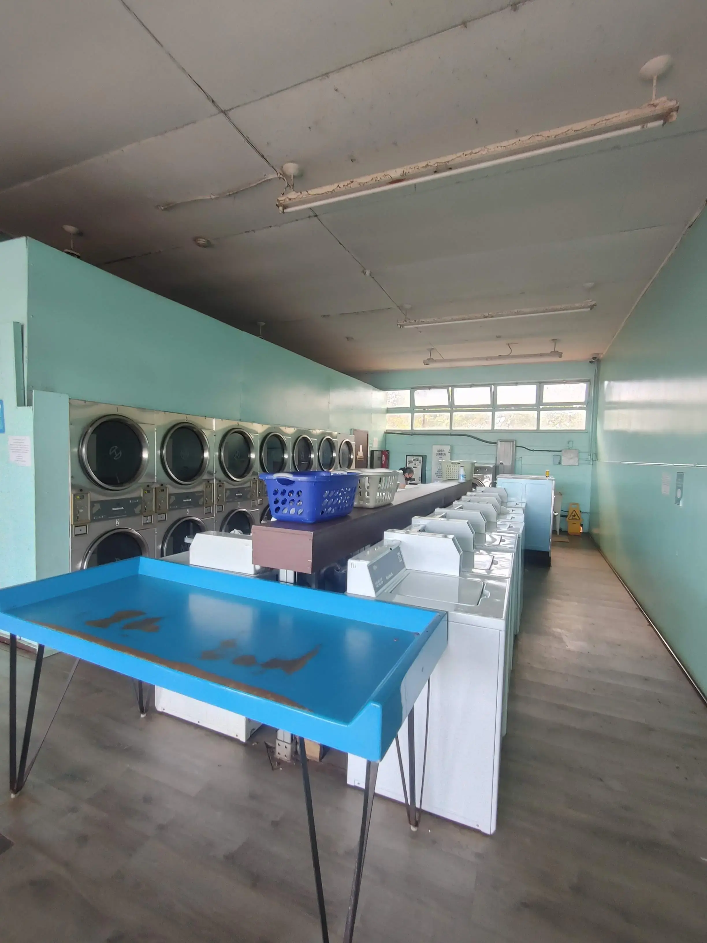 Kauai Laundromat thumbnail 3