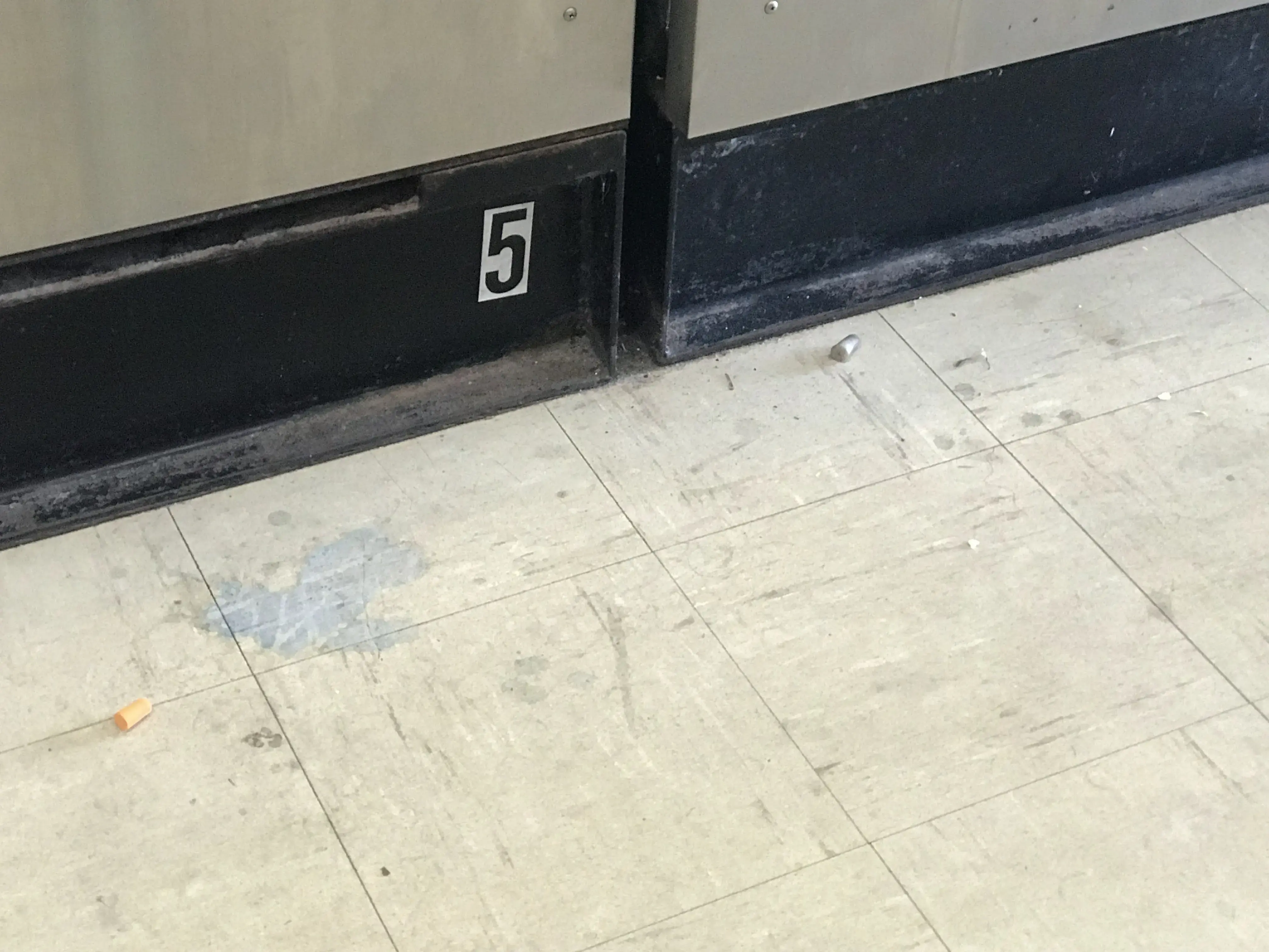 KAWASAKI COIN LAUNDRY AND DRY CLEANERS thumbnail 11