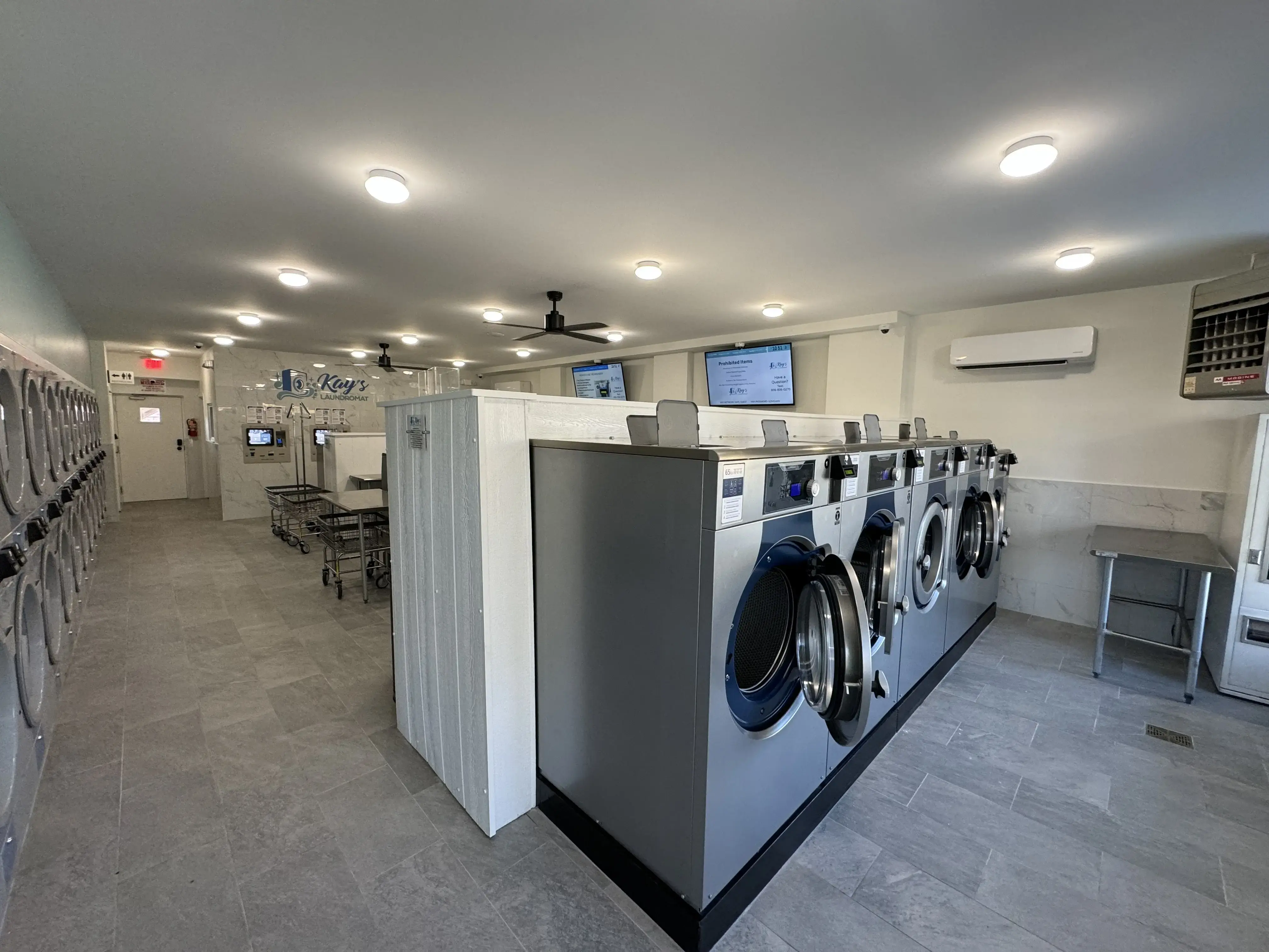Kay's Laundromat thumbnail 13