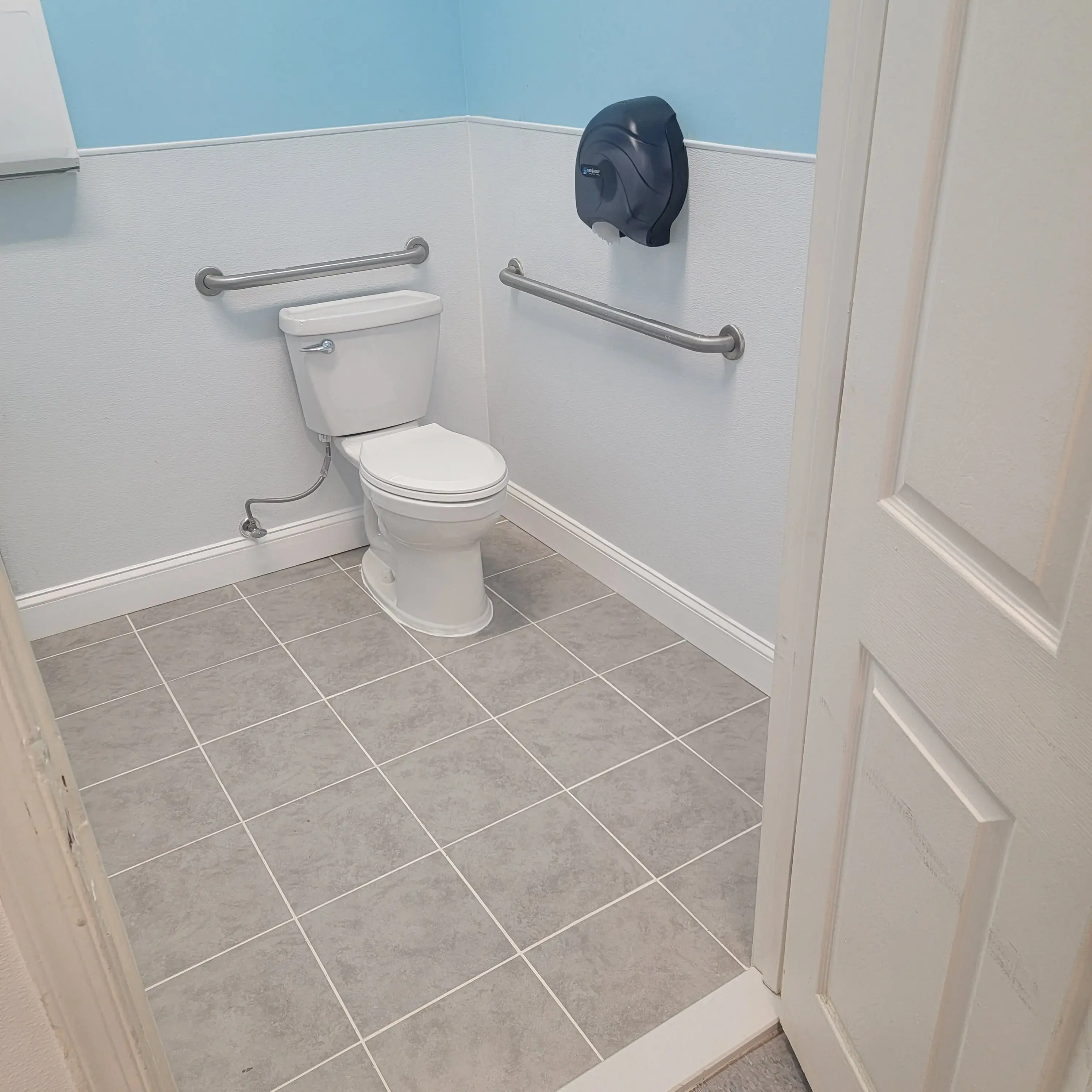 KC Laundry - Image 11