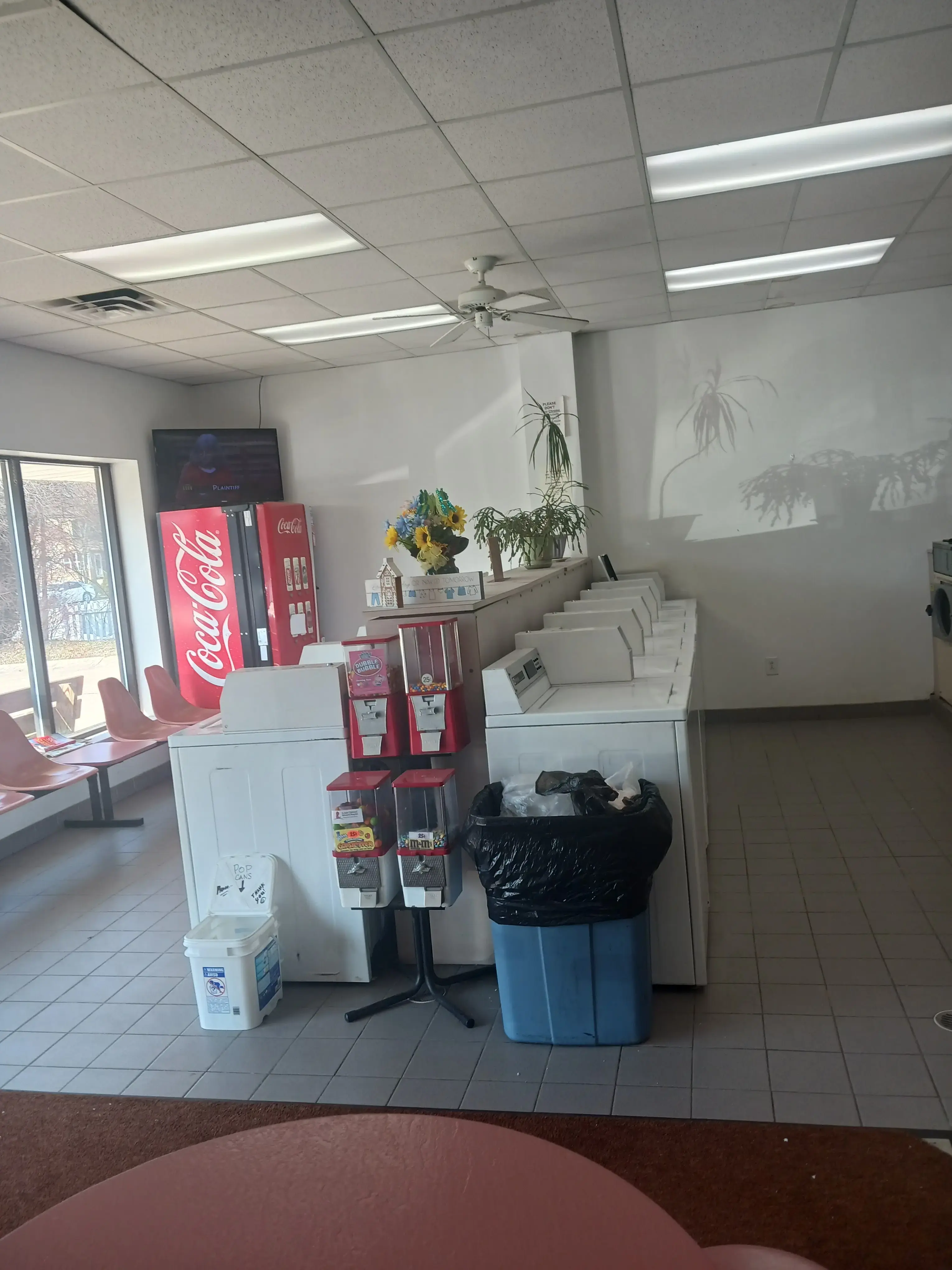 Keeners Family Cleaners - Image 4