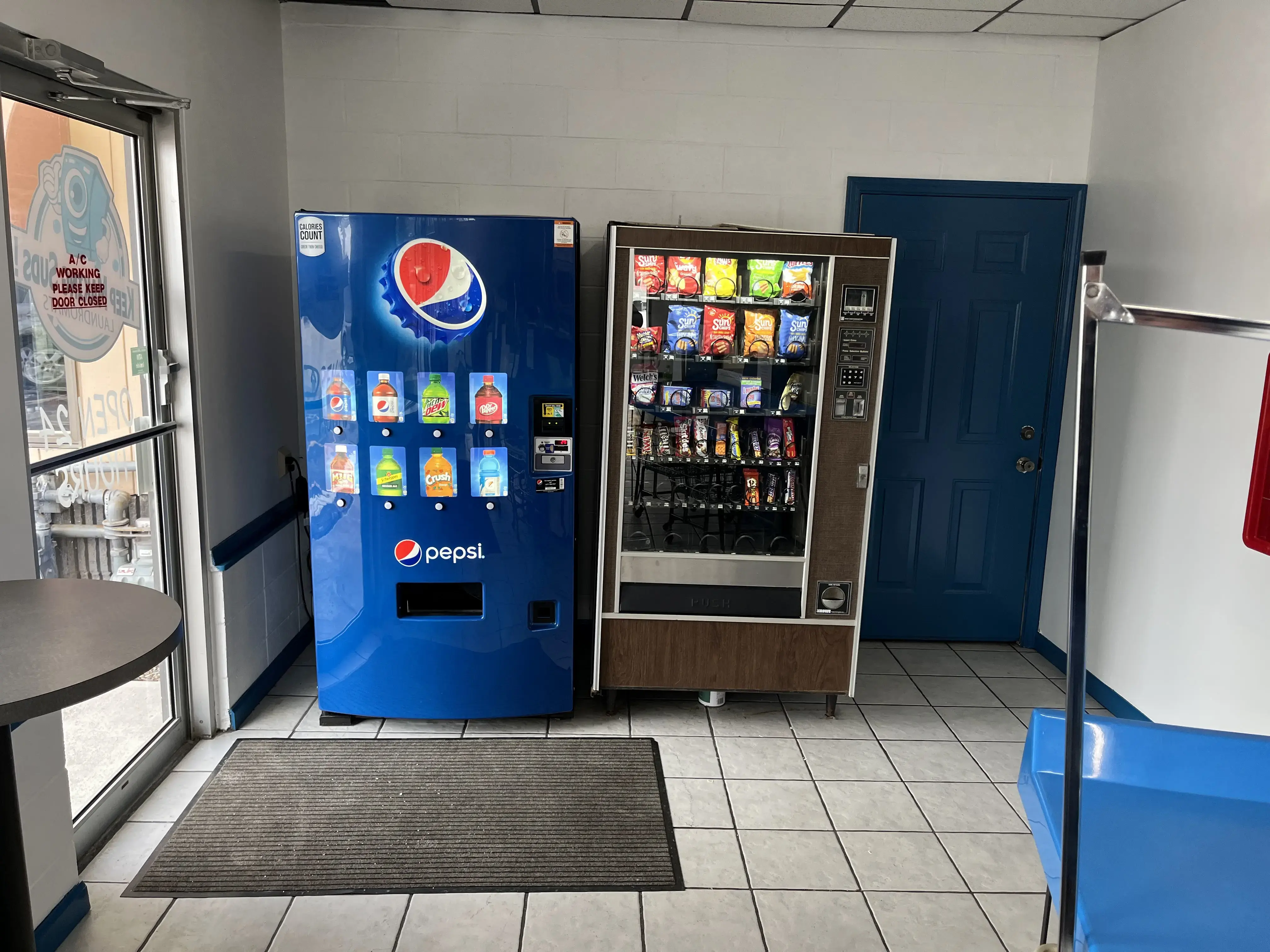 Keep Making Suds Laundromats - Image 4