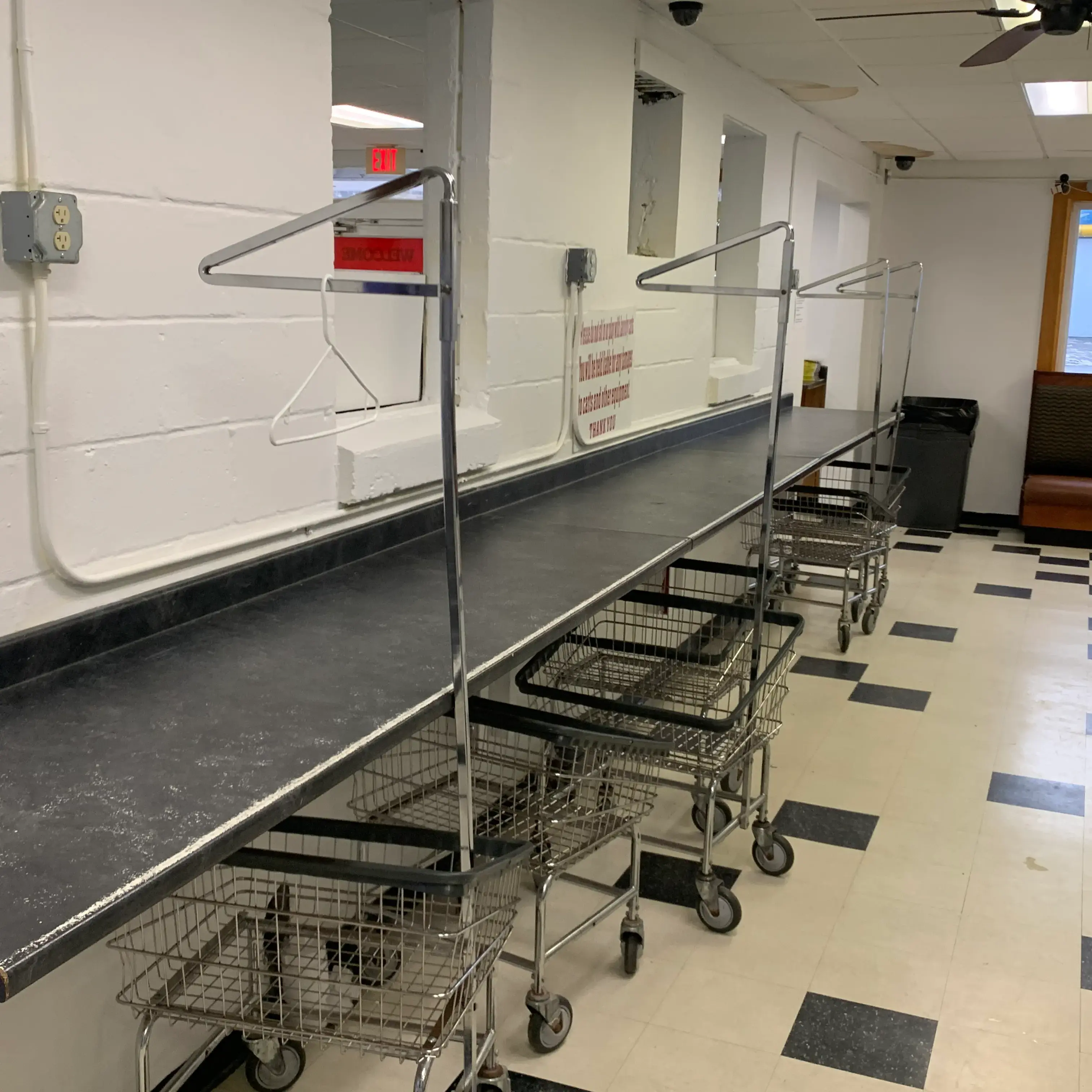 Keep Making Suds Laundromats - Image 7