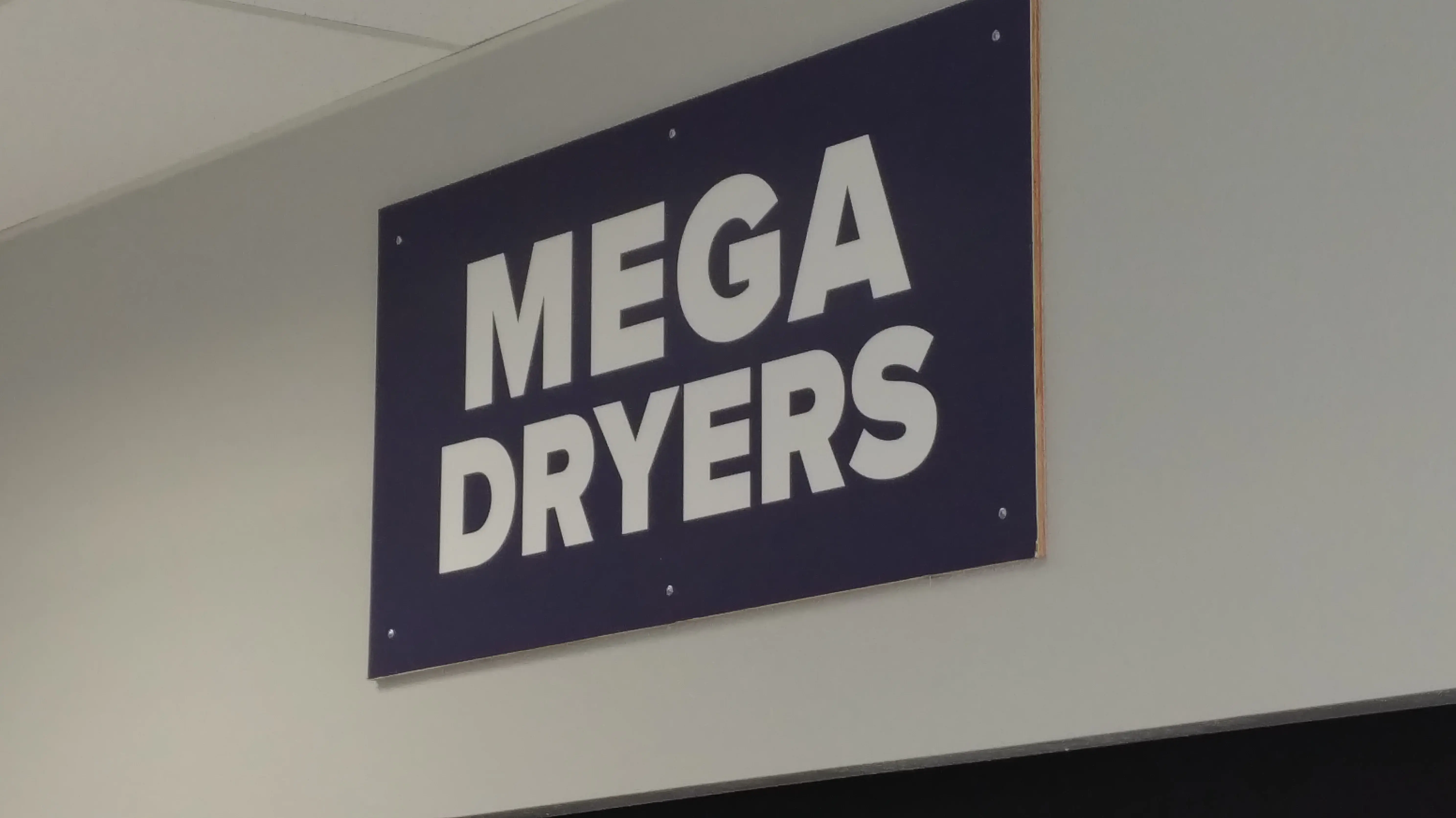 Keizer Laundromat - Image 11