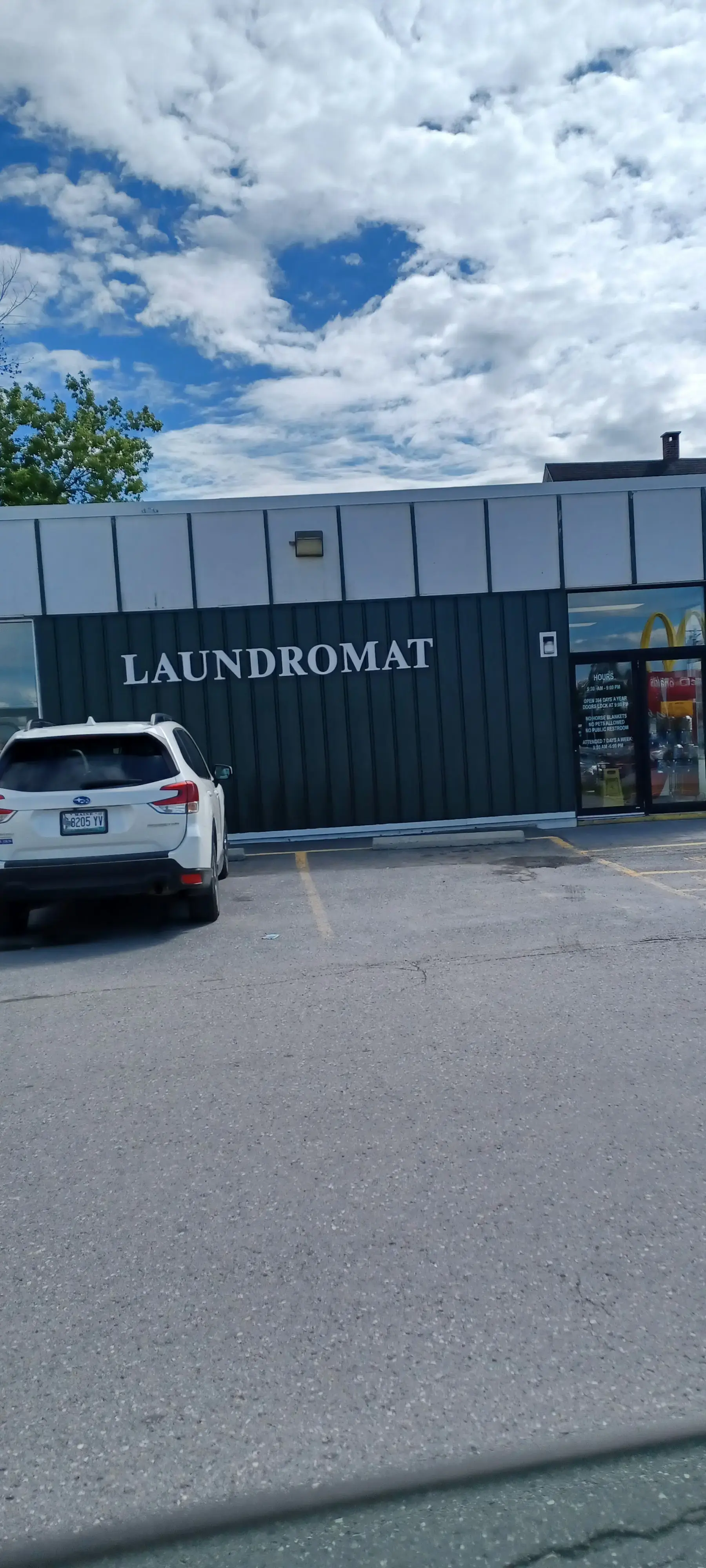 Kelley's Laundromat - Image 6