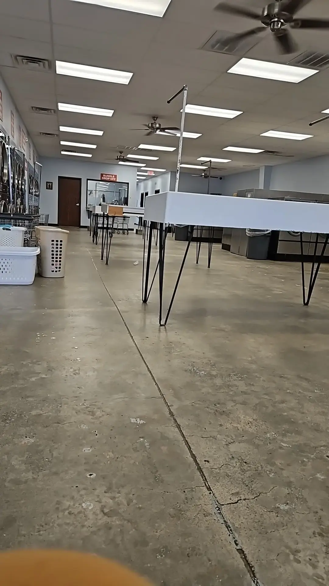 Kelly Ave Coin Op Laundry thumbnail 3