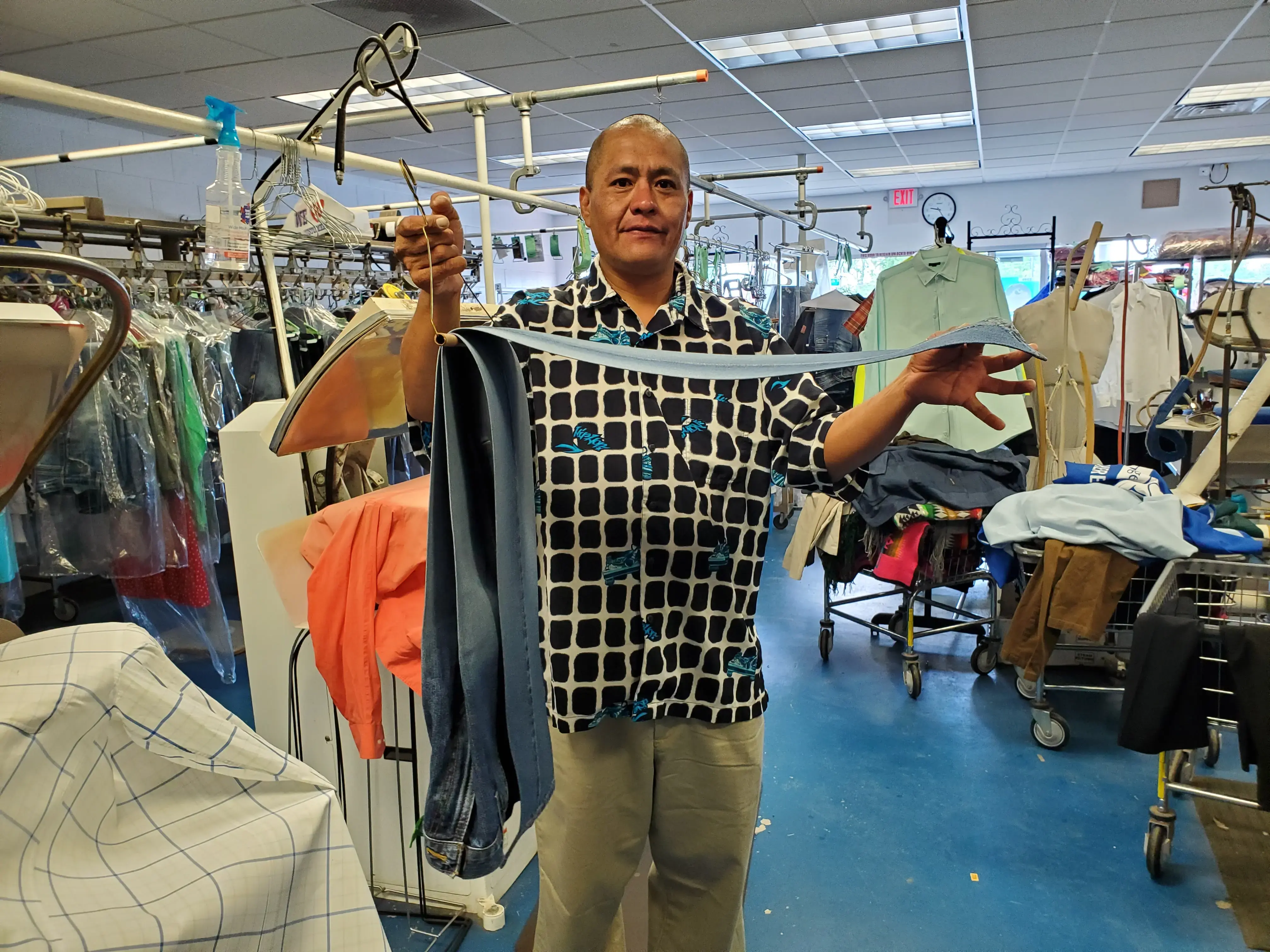Kelly’s Dry Cleaners - Image 9