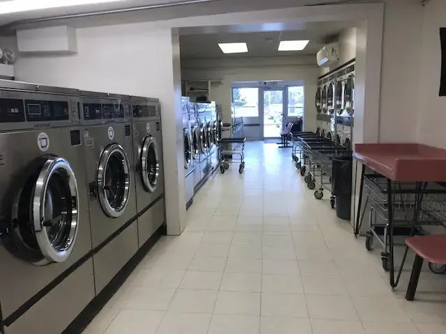 Kennett Launder Center - Image 1