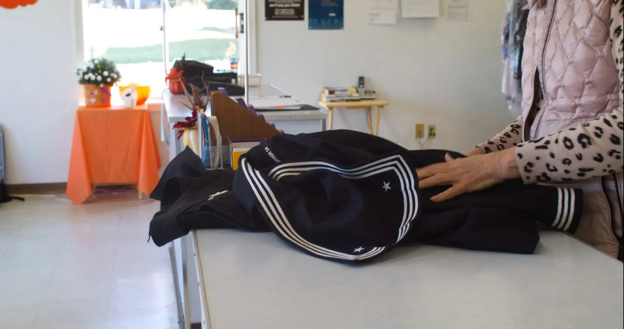 Kenny's Cleaners thumbnail 6
