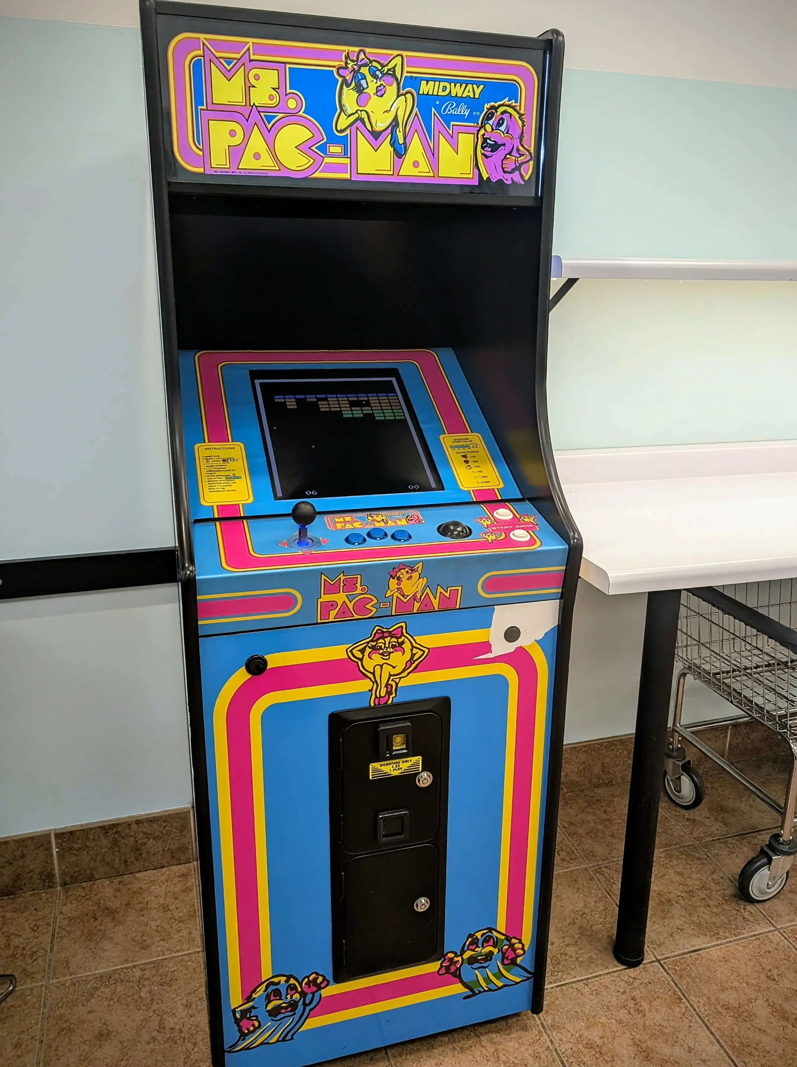 Kenwood Laundromat - Image 3