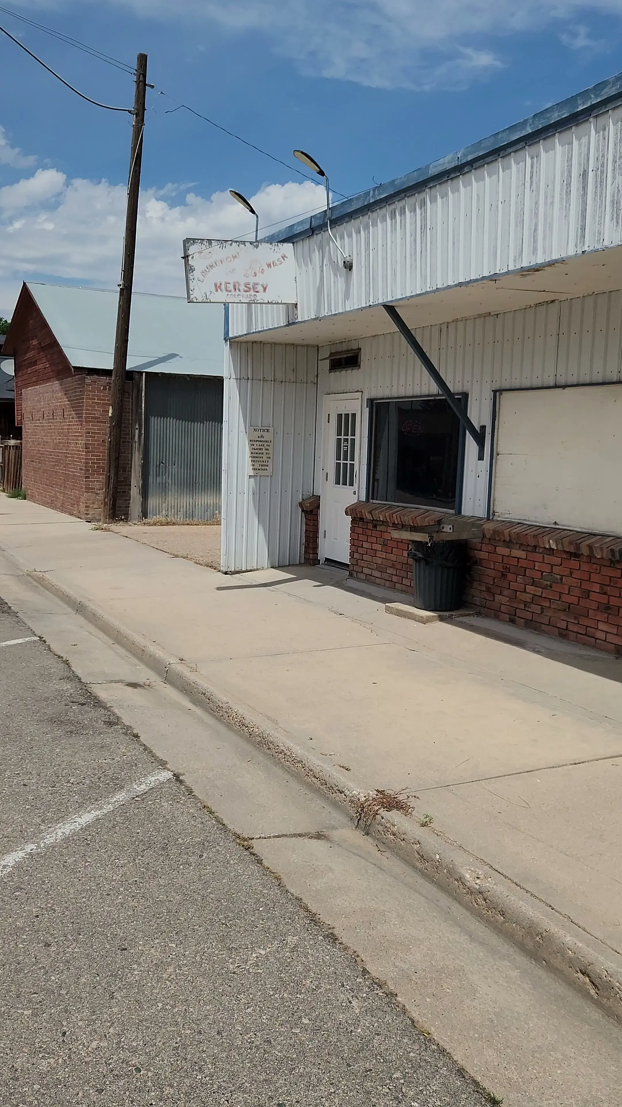 Kersey Laundromat - Image 2