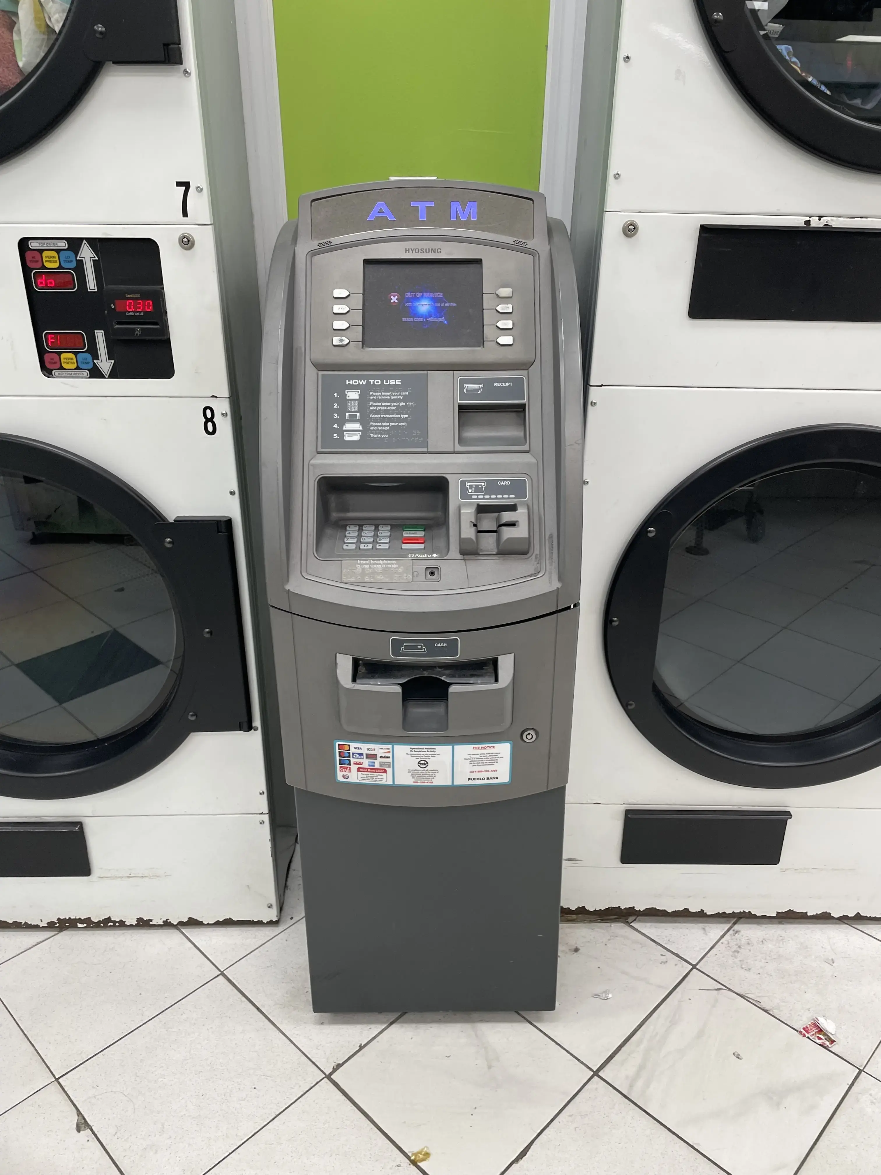 Kew Gardens Laundromat thumbnail 18