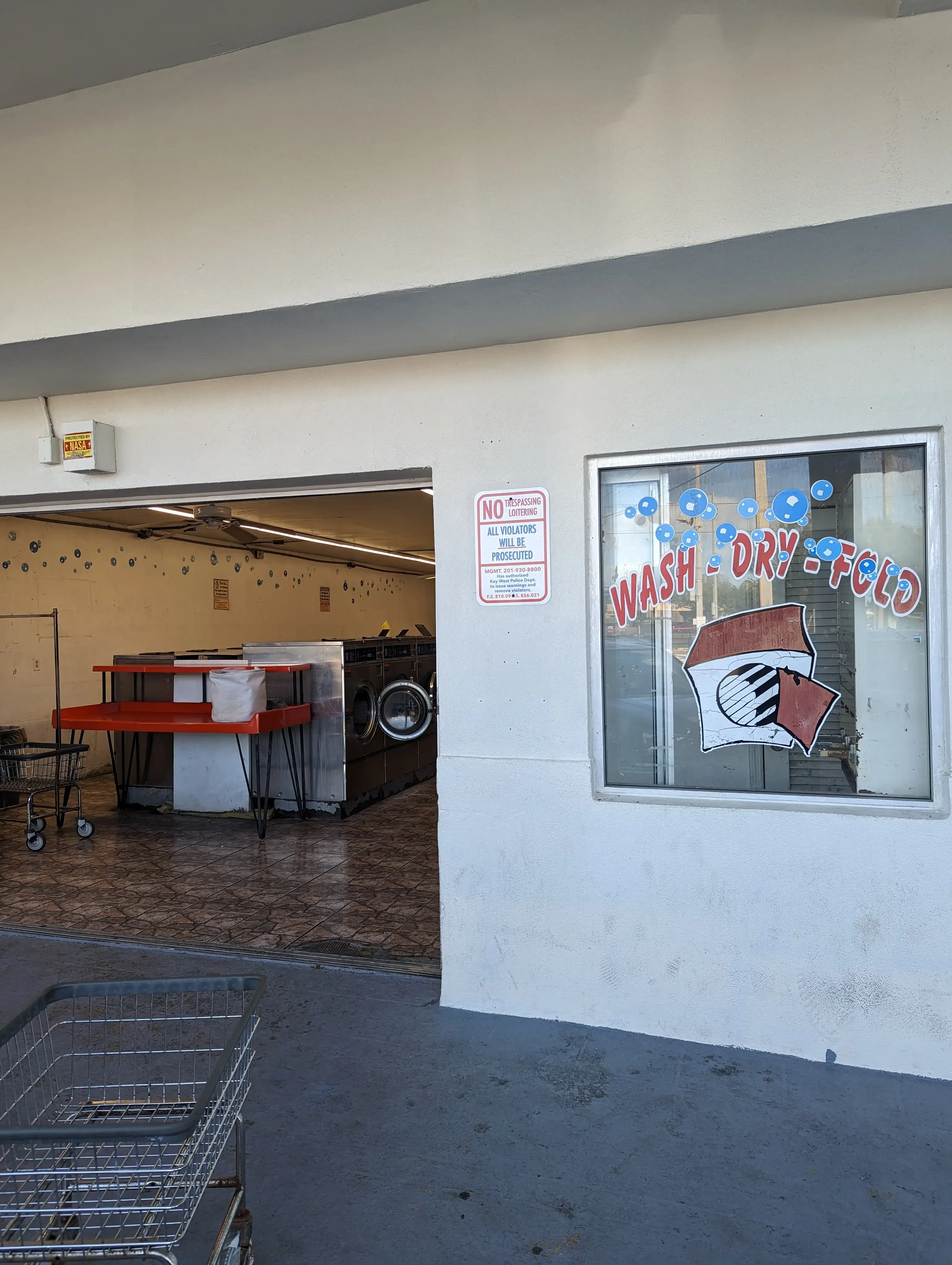 Key West Launderette - Image 6