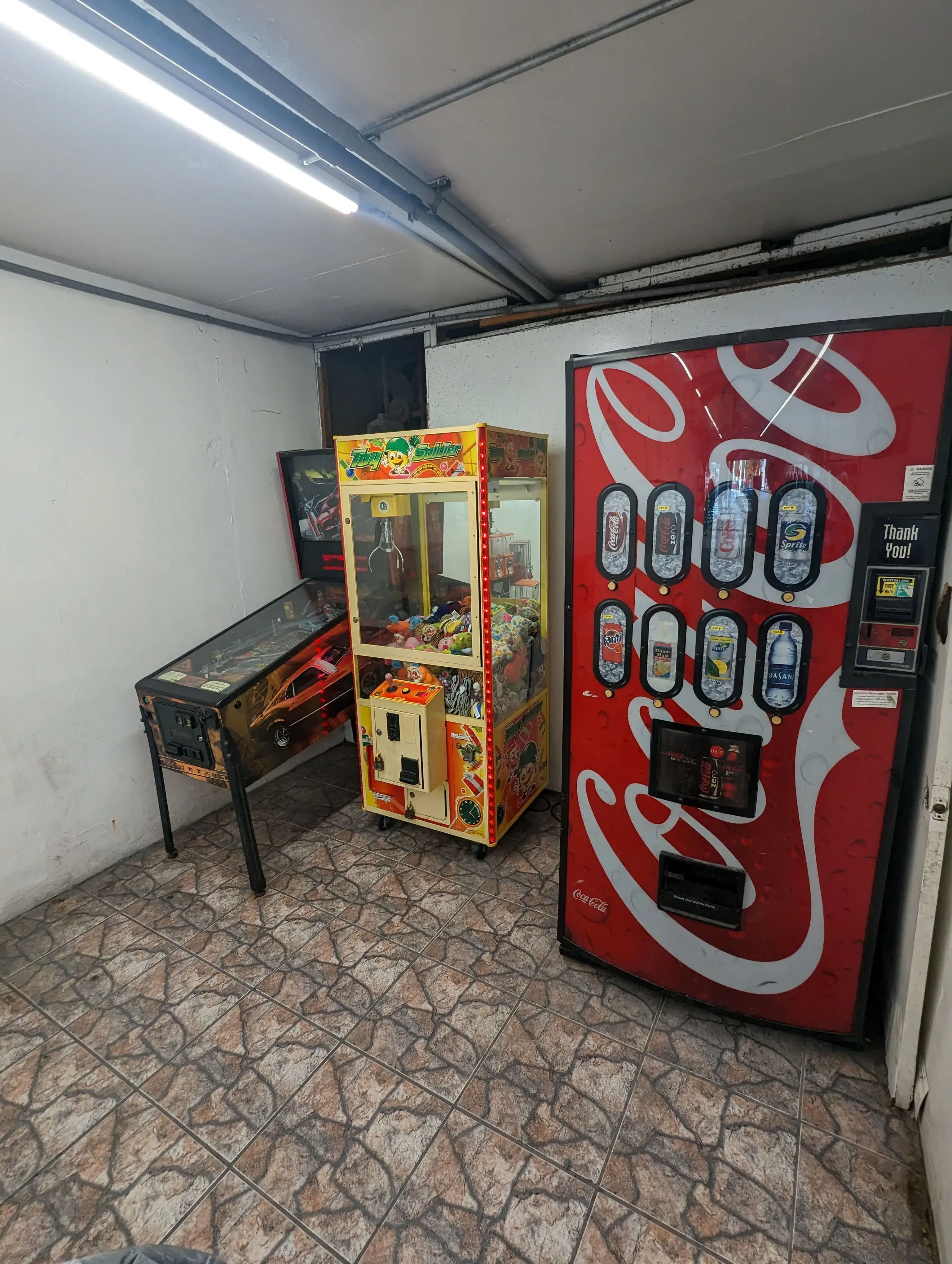 Key West Launderette thumbnail 3