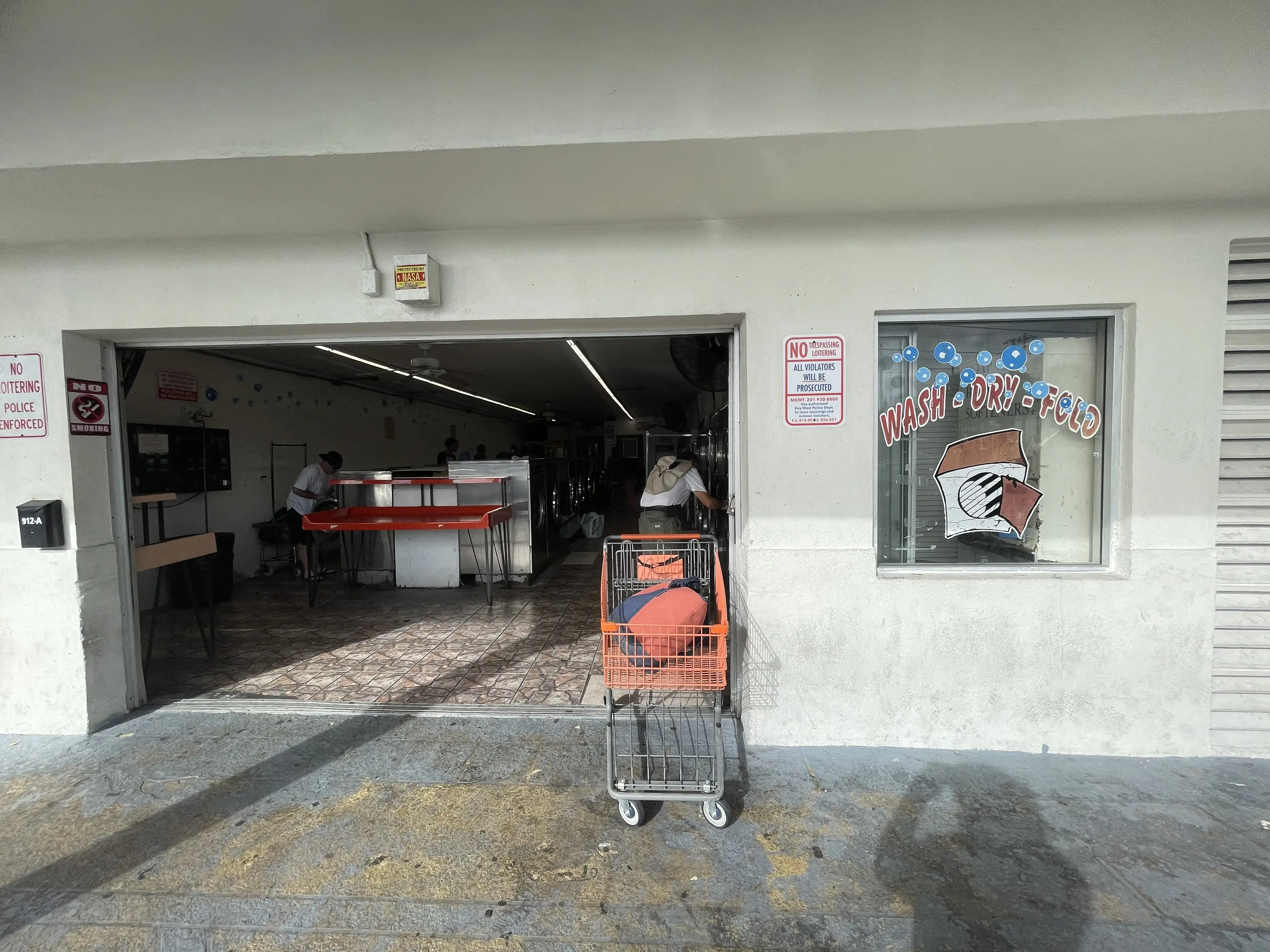 Key West Launderette - Image 1