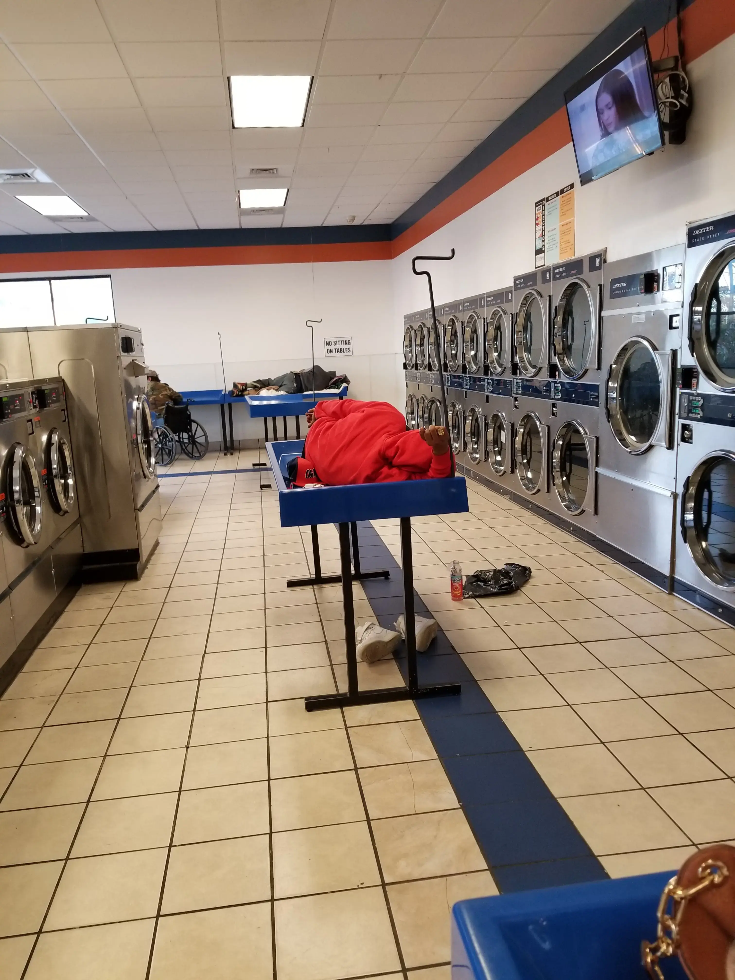 Keyway Supersudz Laundry - Image 12