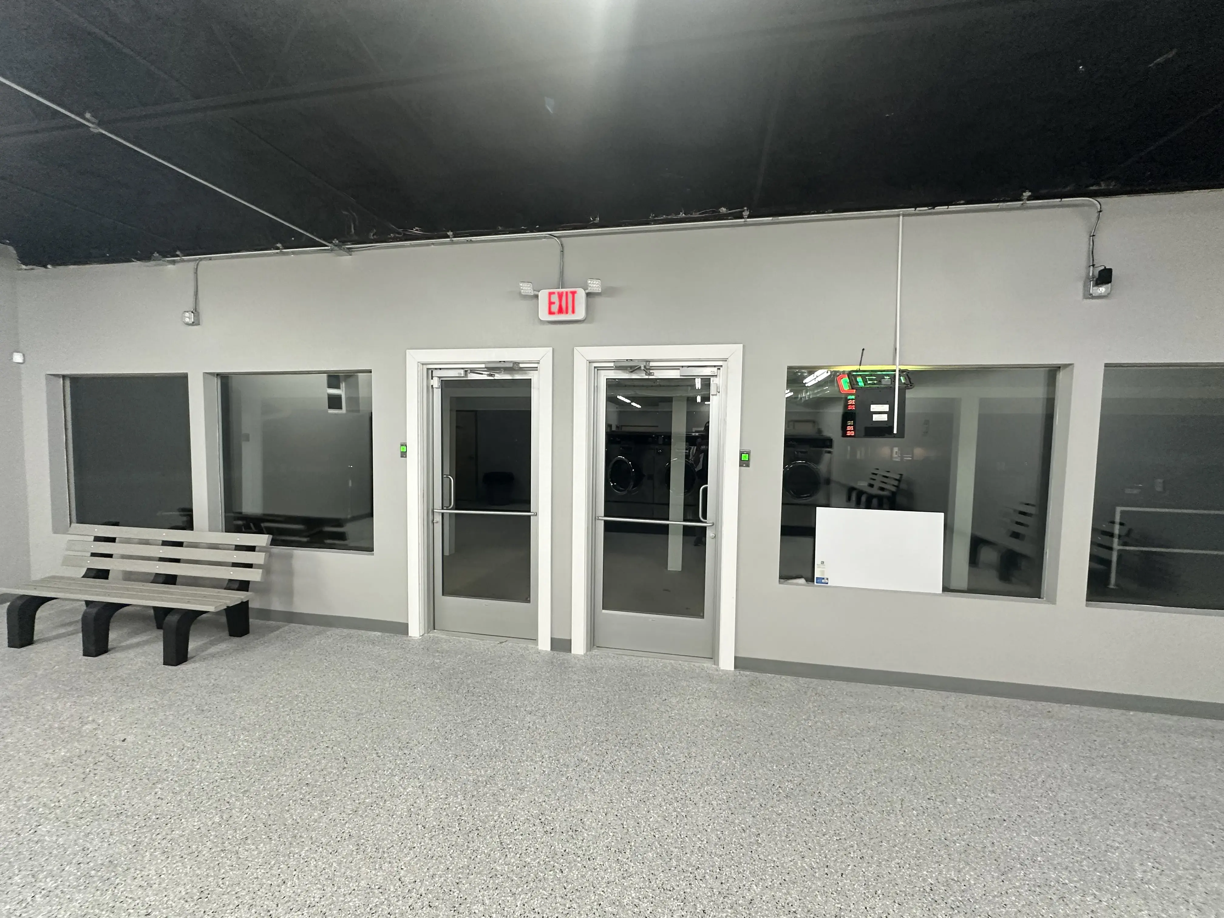 Kimberling city laundry - Image 2