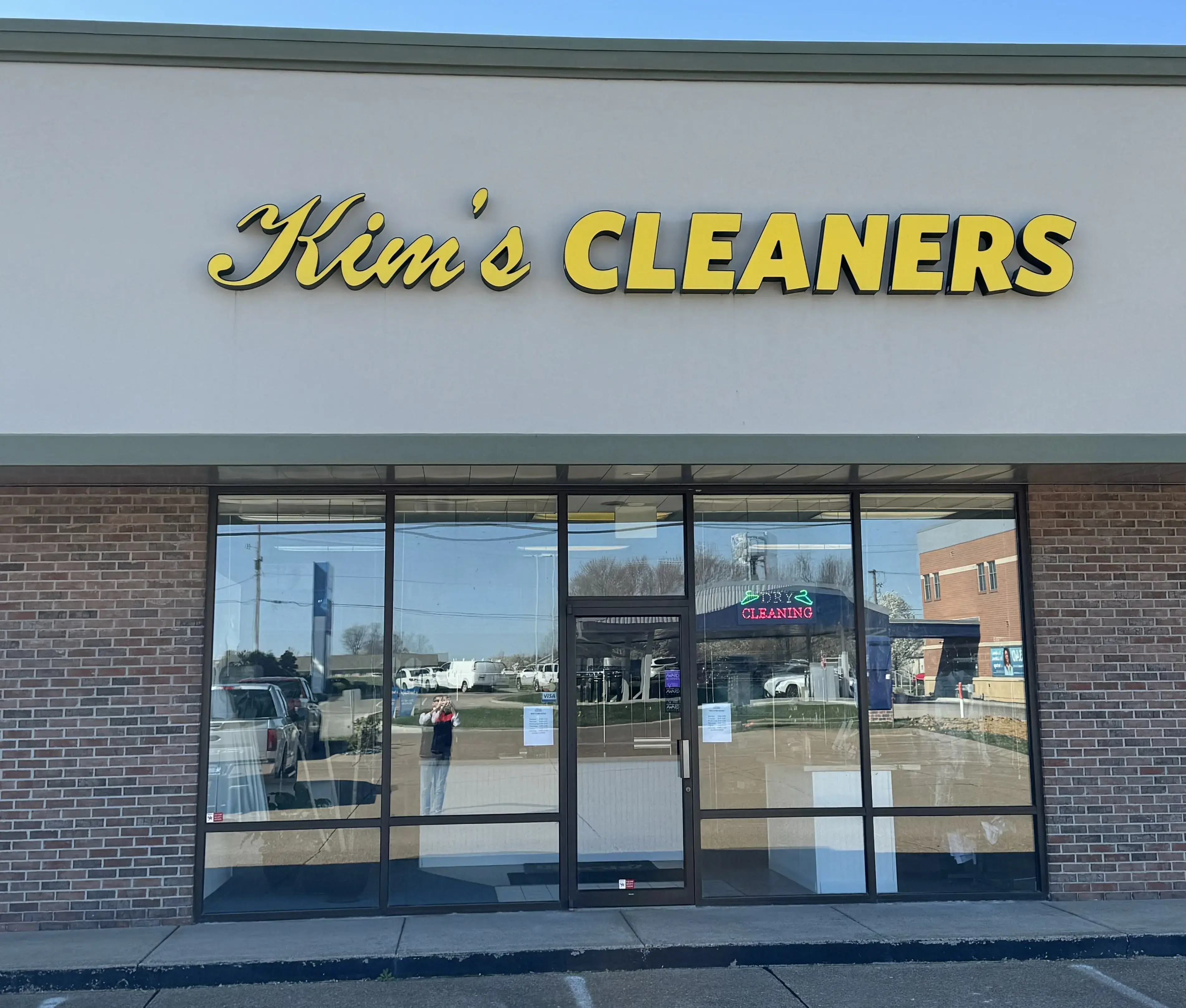 Kim's Cleaners location