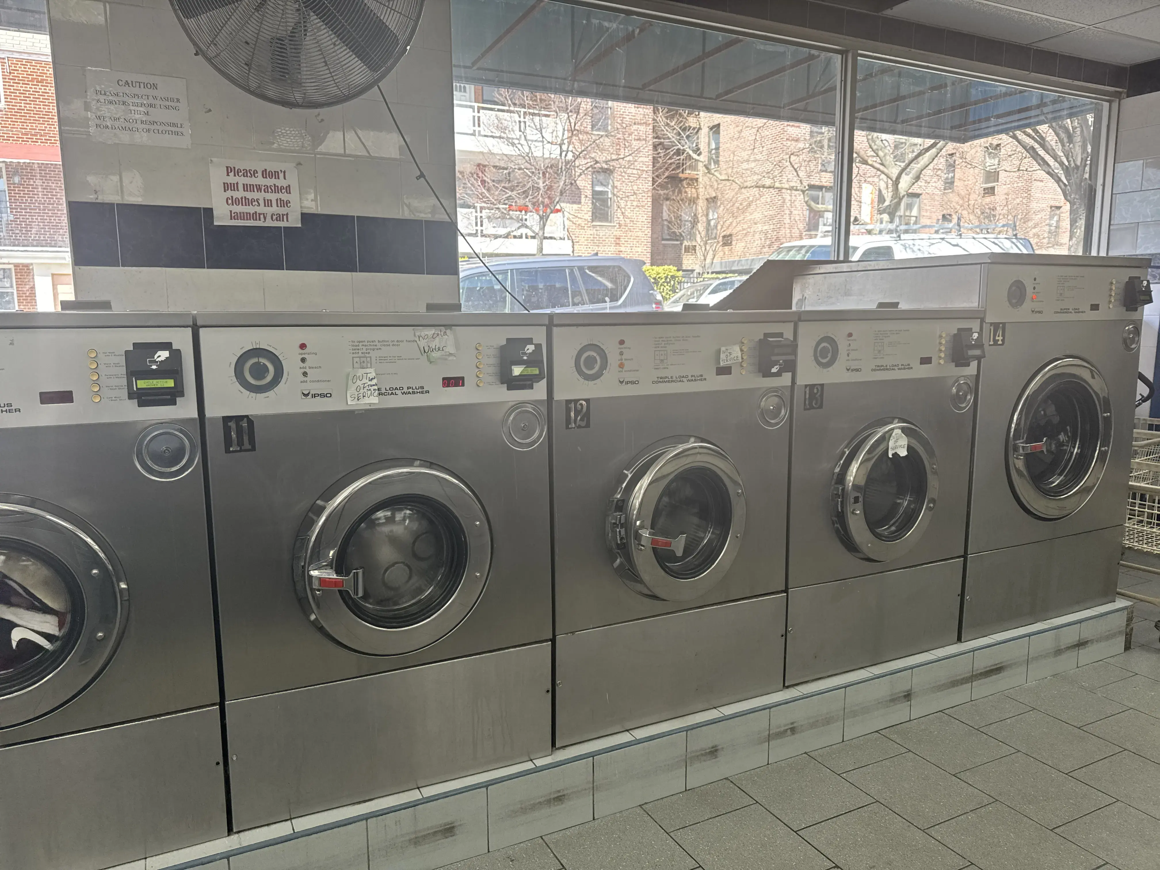 King Coin Laundry & Cleaners thumbnail 13