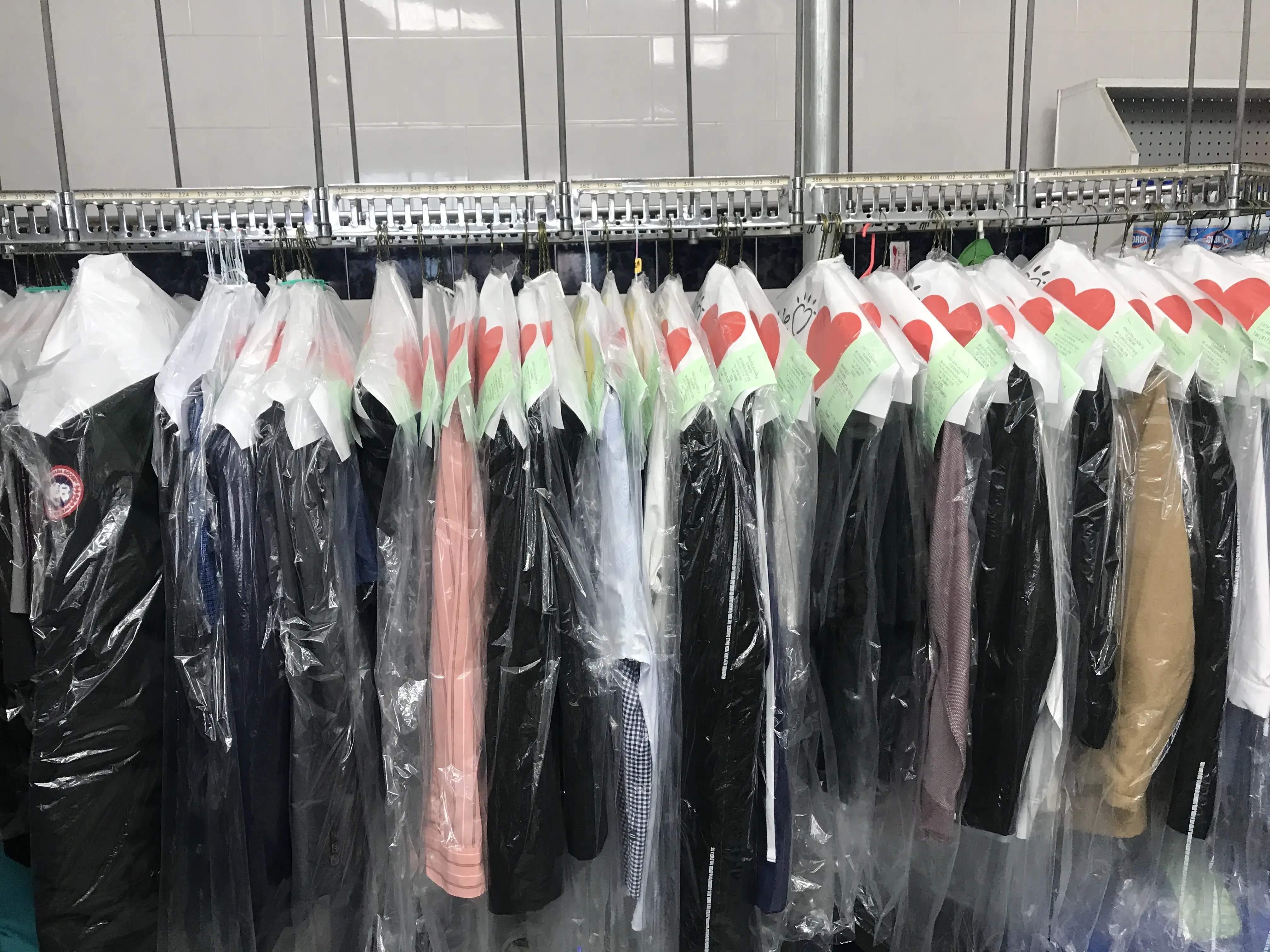 King Coin Laundry & Cleaners thumbnail 5