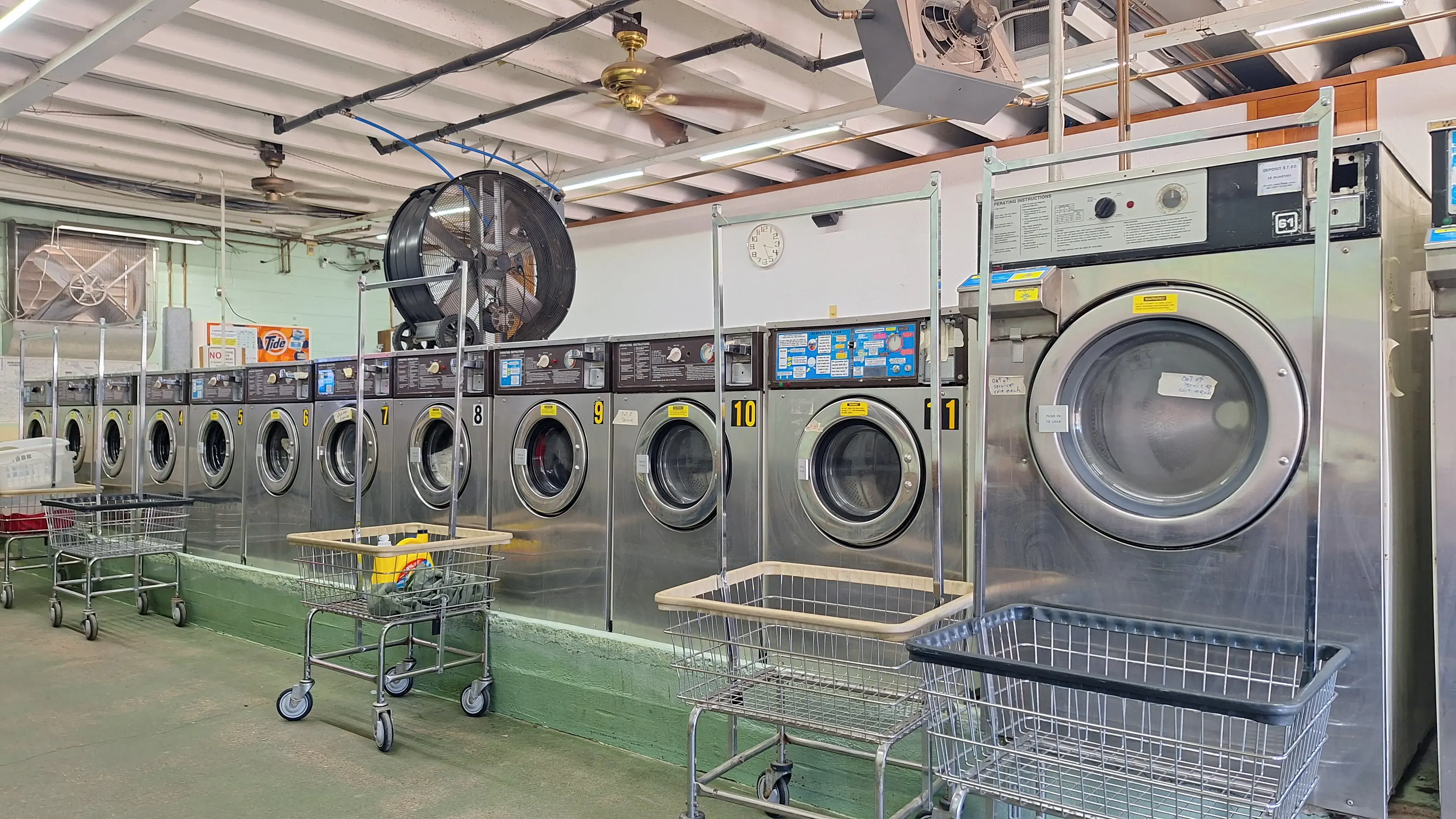 King Koin Laundry, Car Wash - Image 13