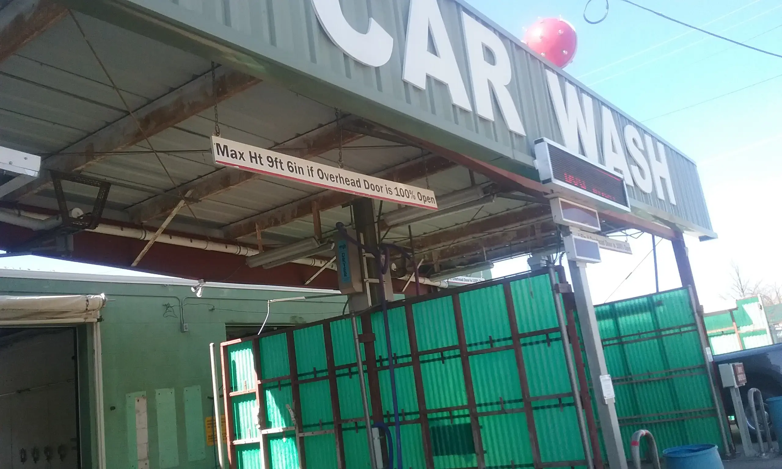 King Koin Laundry, Car Wash - Image 8