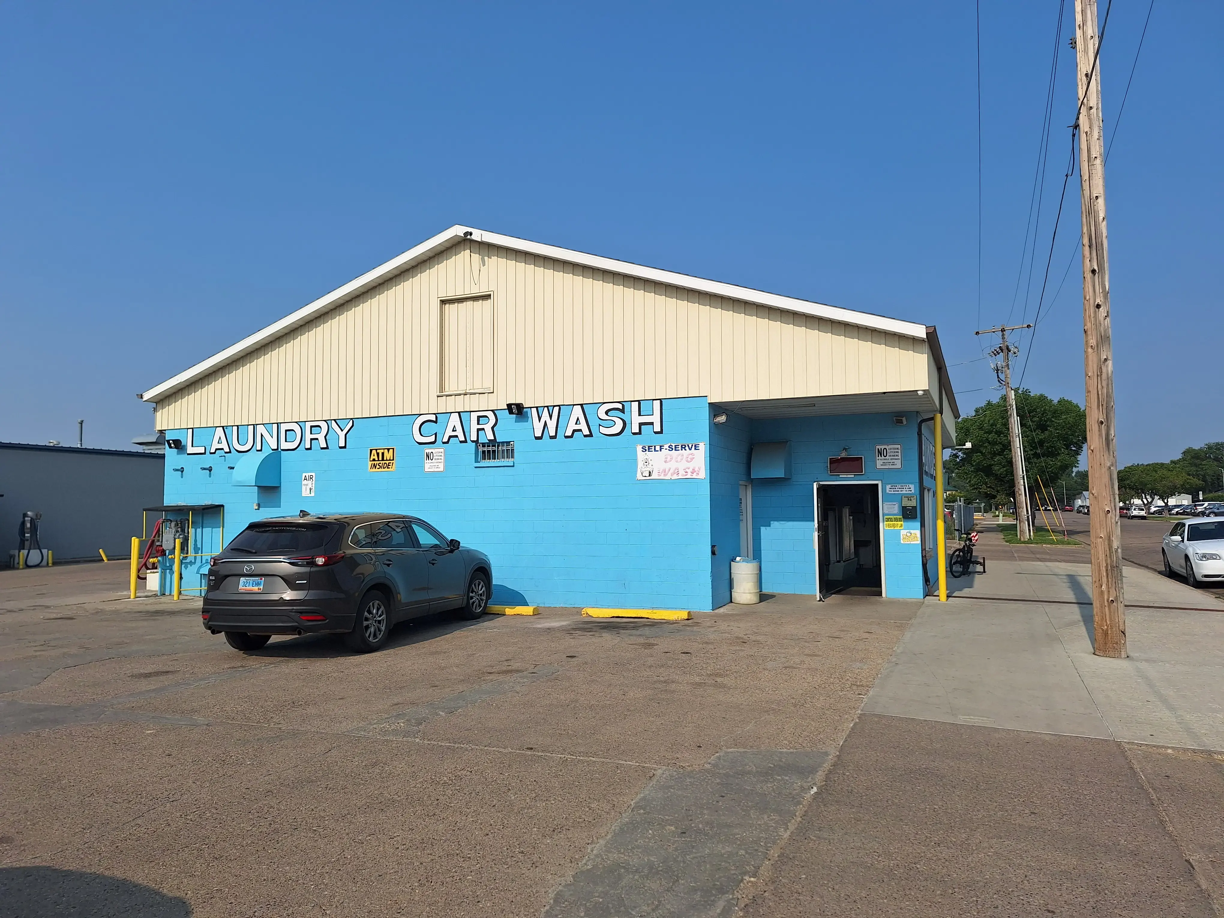 King Koin Laundry, Car Wash - Image 2