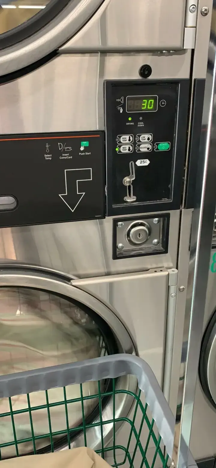 King Laundromat thumbnail 5