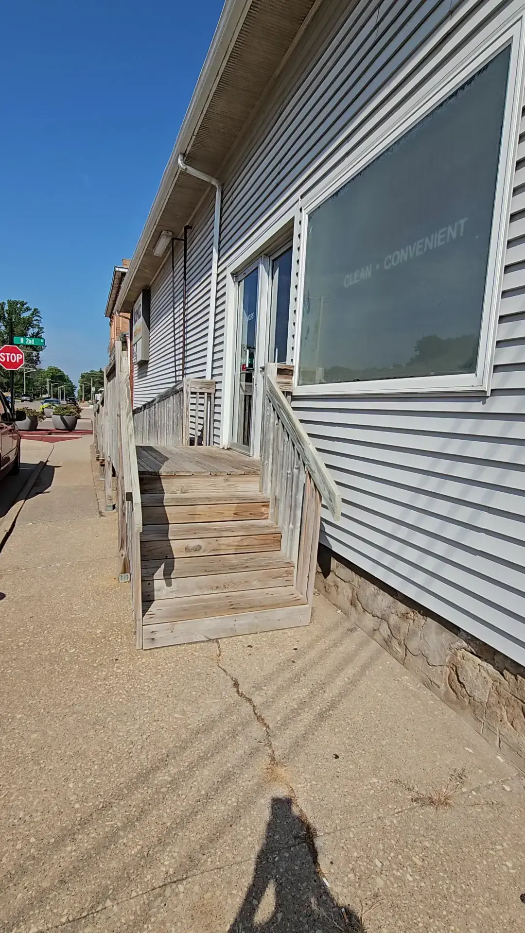 King Laundromat - Image 2