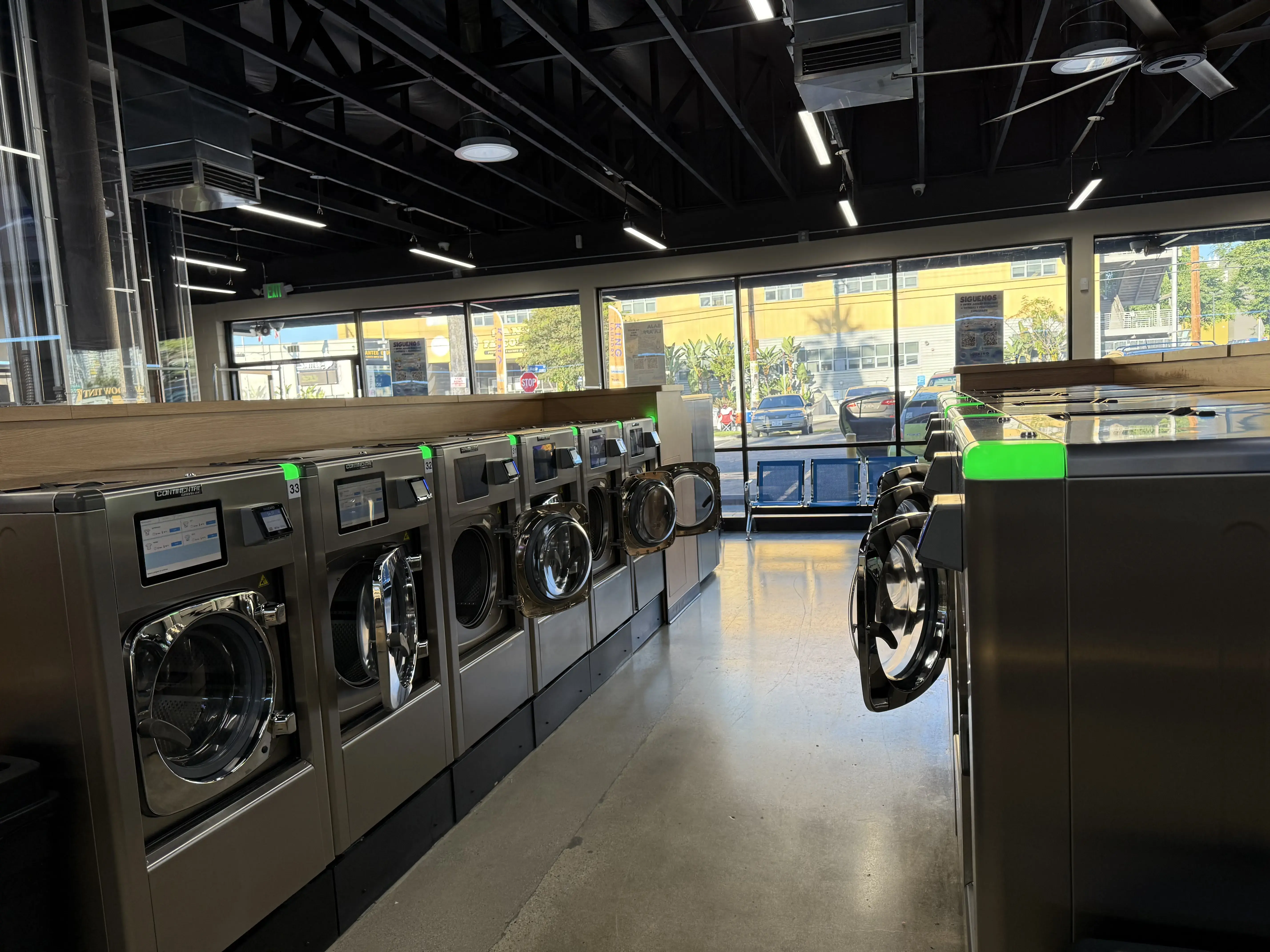 King Laundry thumbnail 2