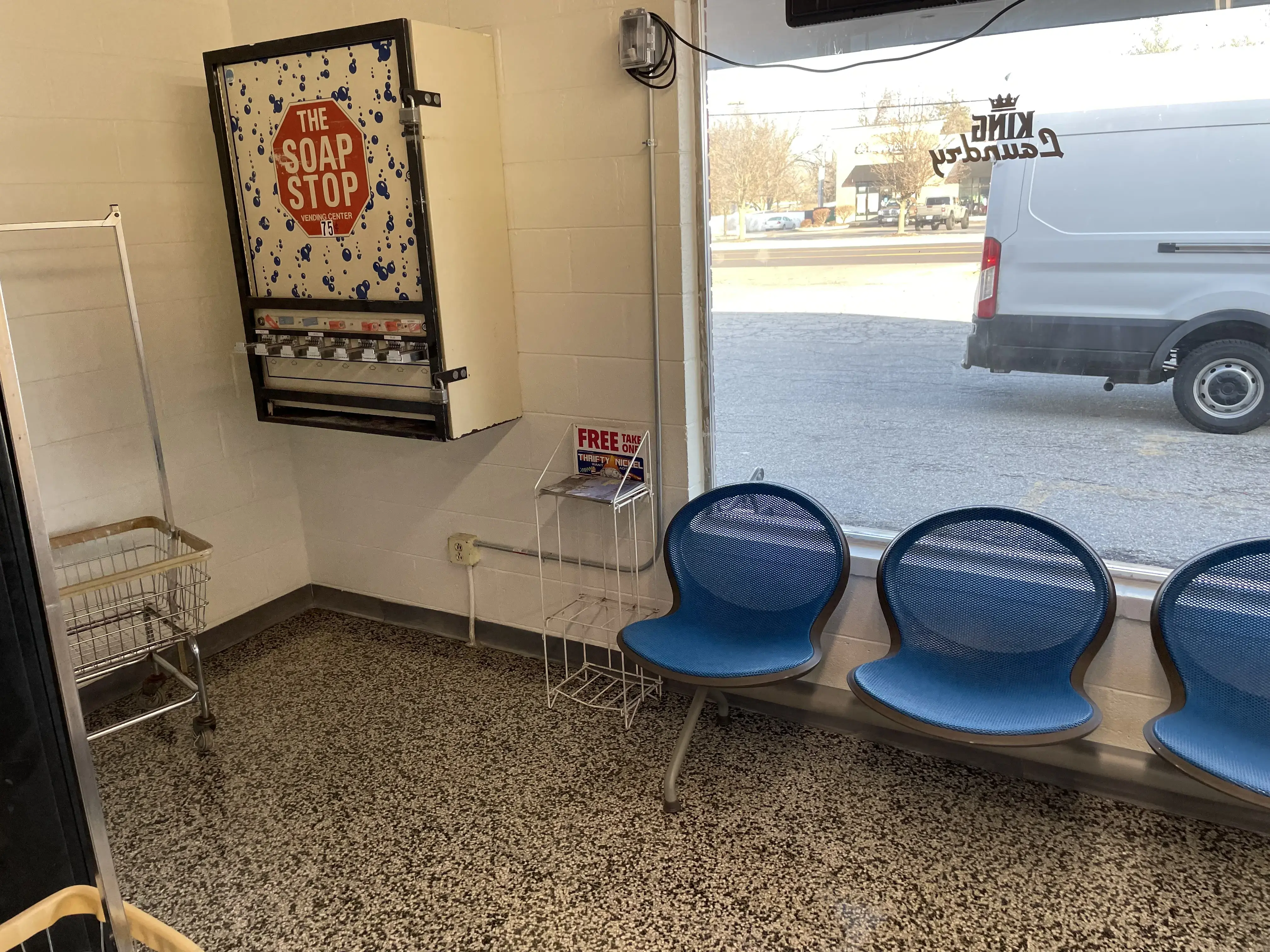 King Laundry West - Image 7