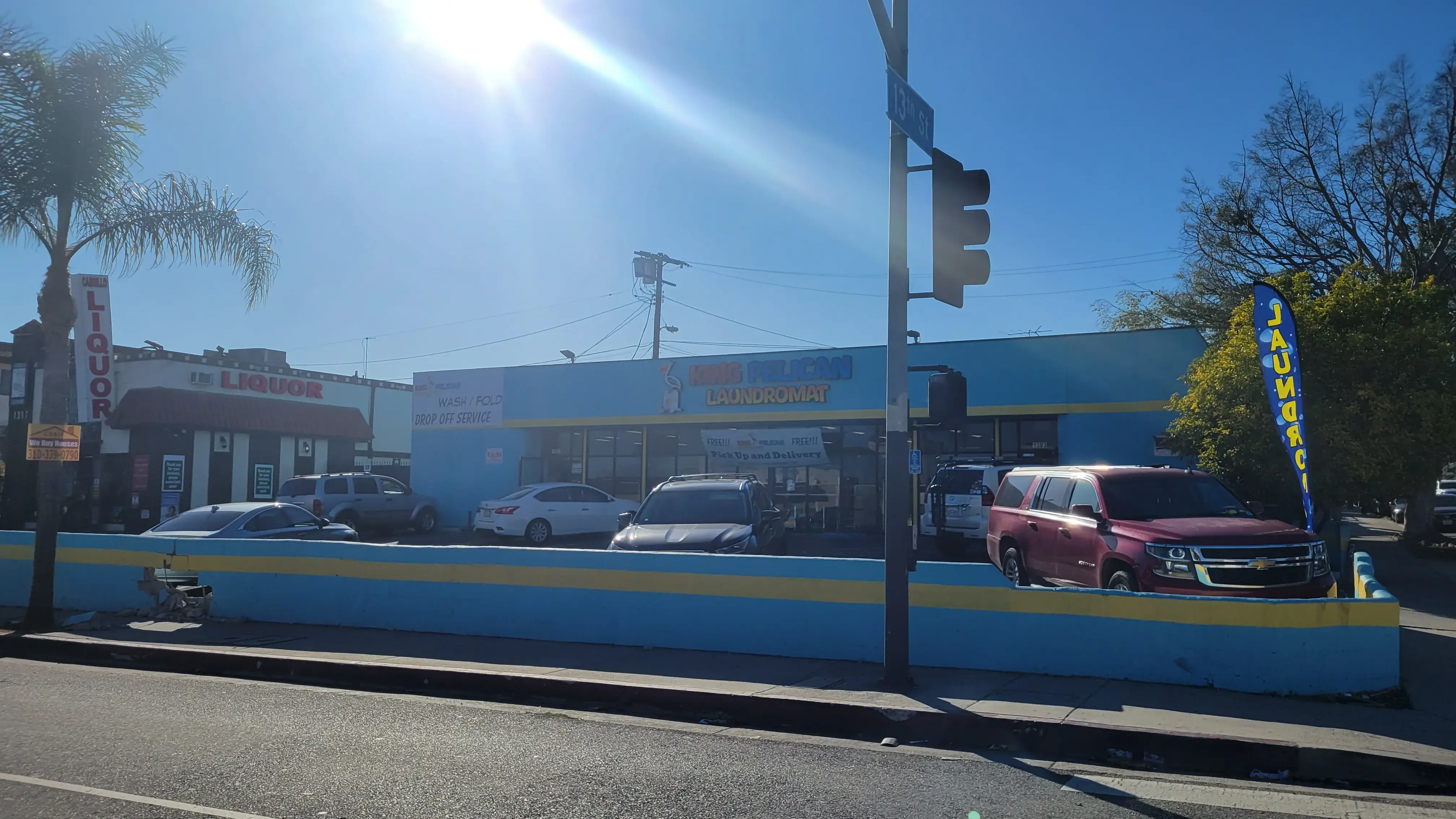 King Pelican Laundromat thumbnail 5