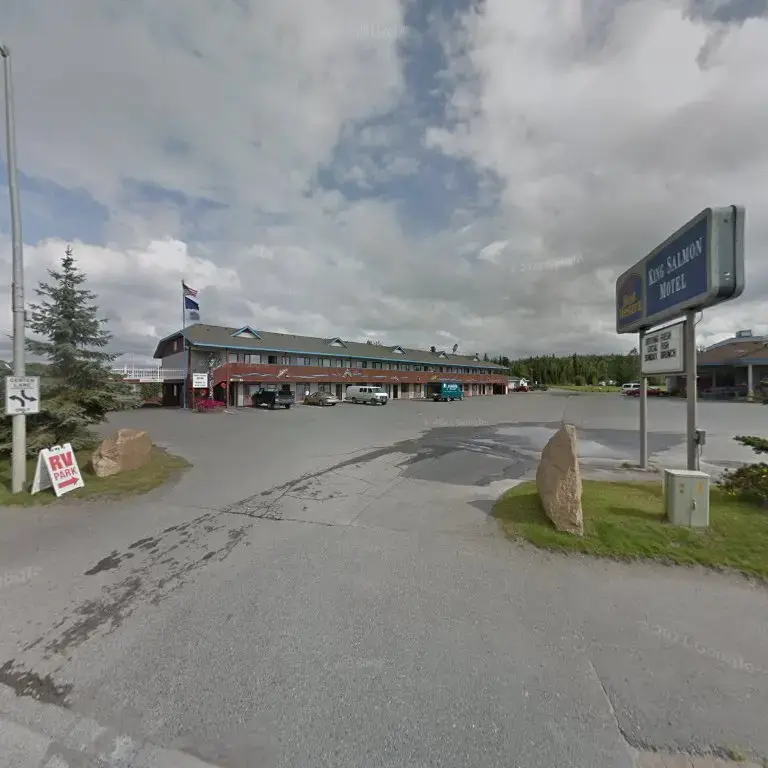 King Salmon Laundry & Showers - Image 4